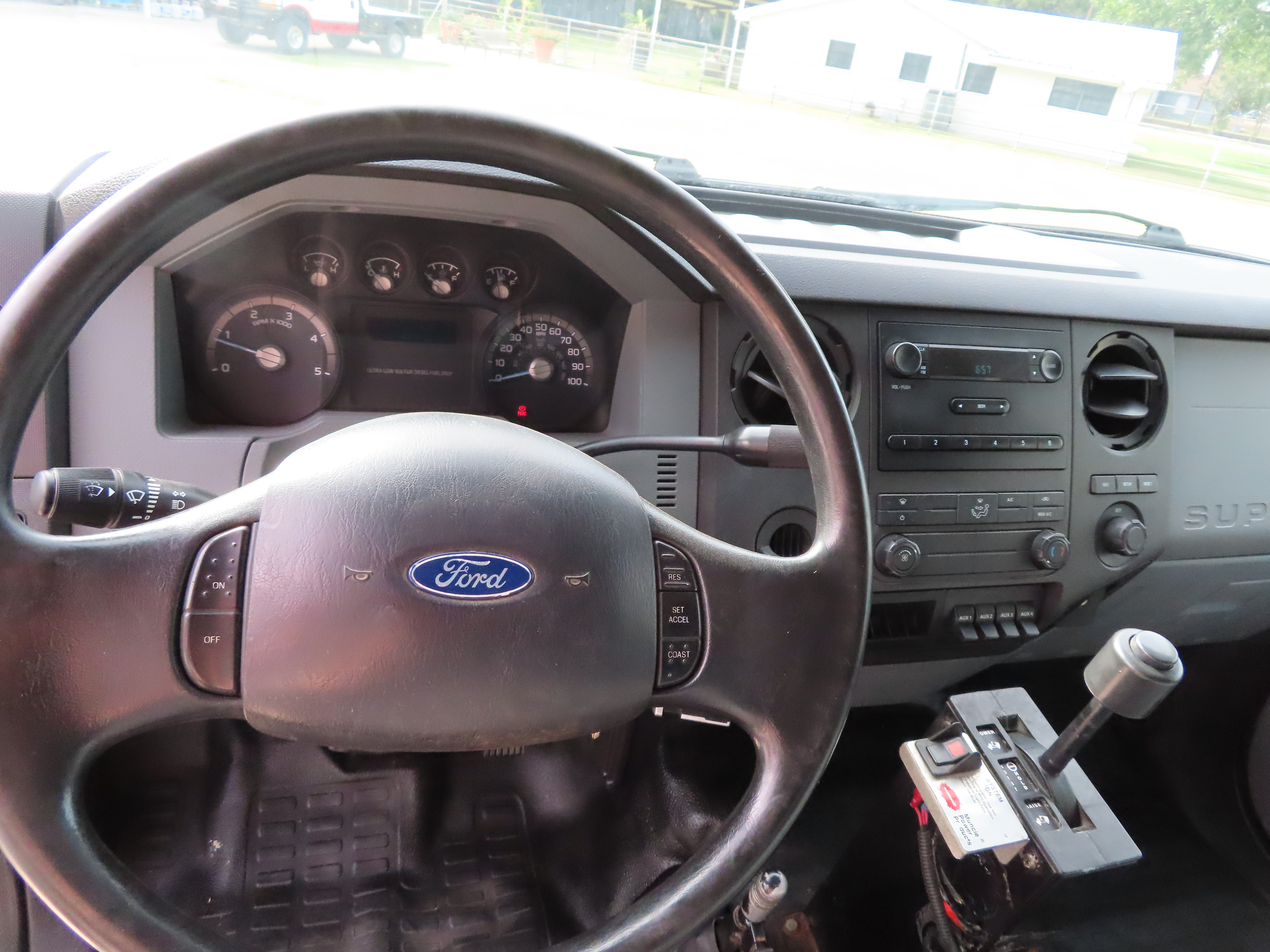 2015 Ford F750 DUMP TRUCK - TRK