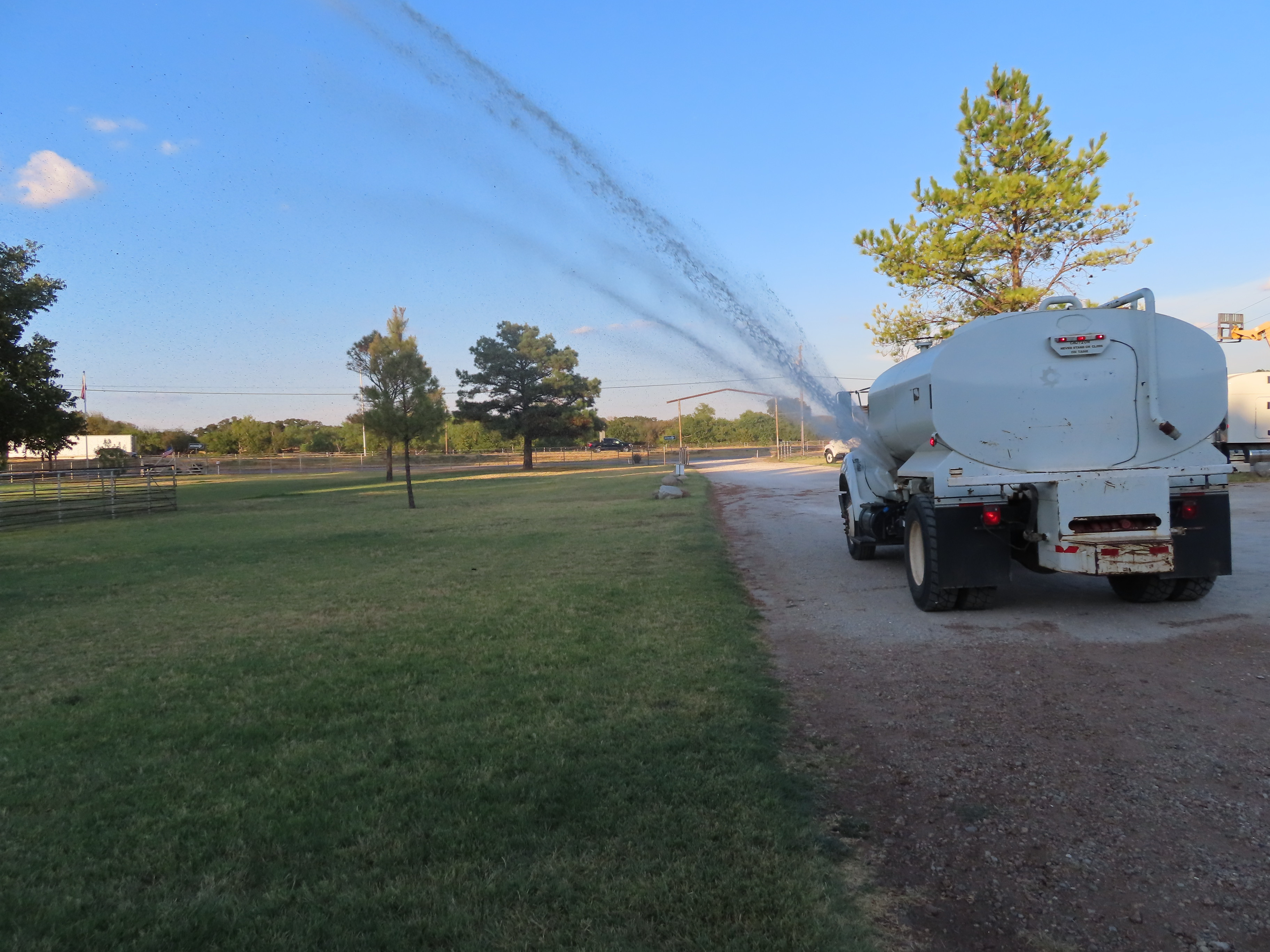 2013 Ford F750 Water Truck - TRK