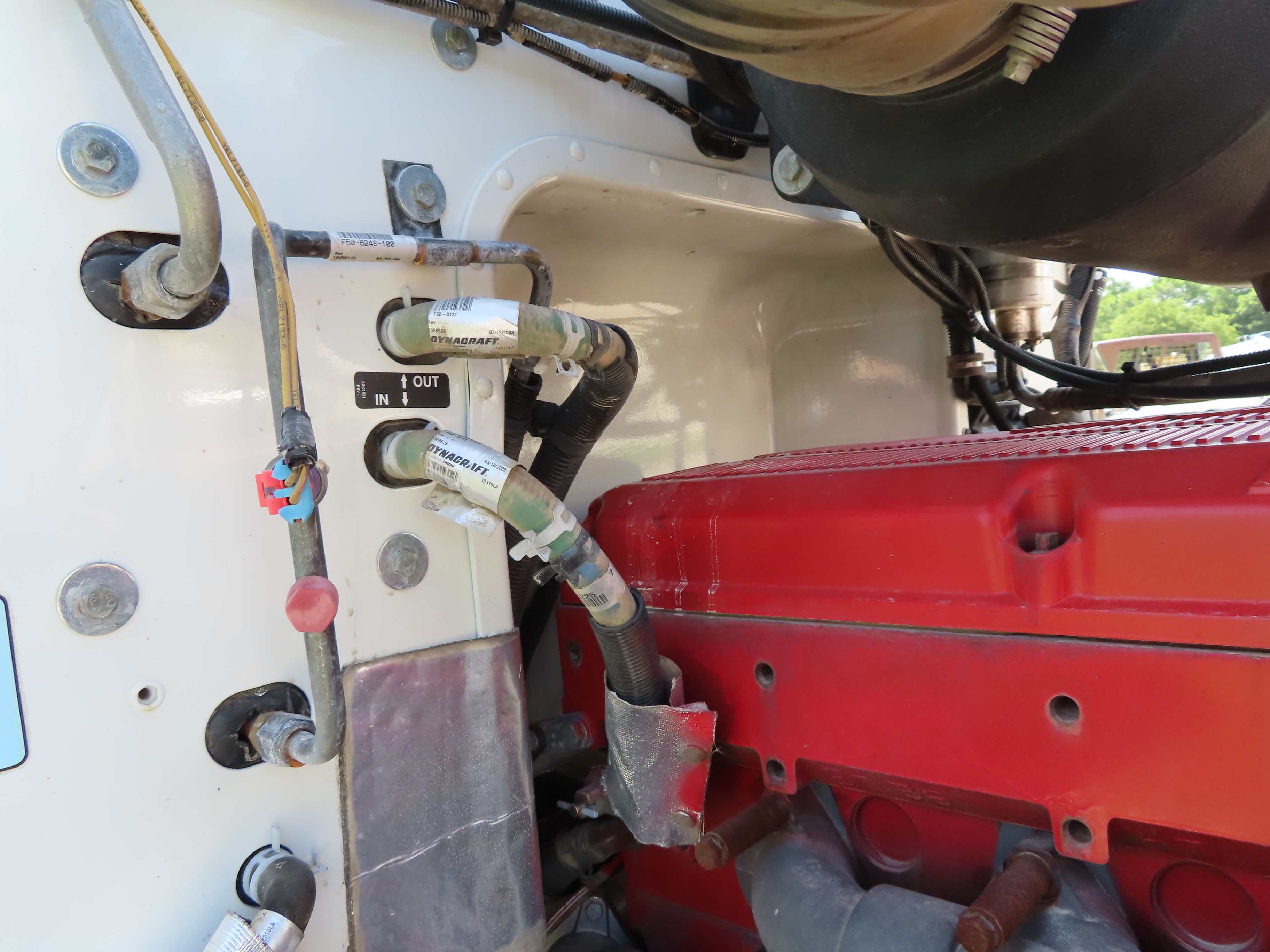 2009 Peterbilt 386 Daycab - TRK