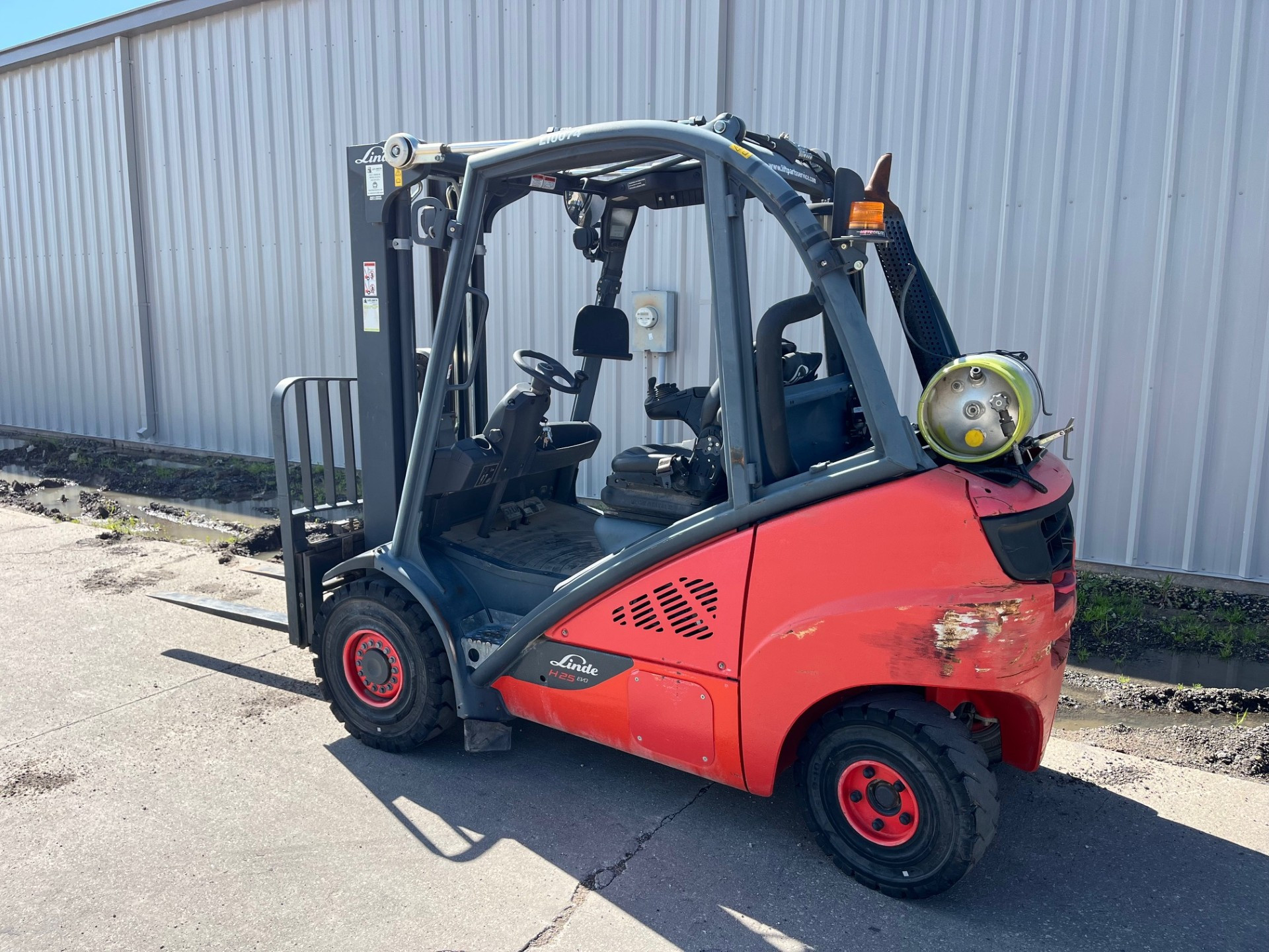 Photo of a 2018 Linde H25T