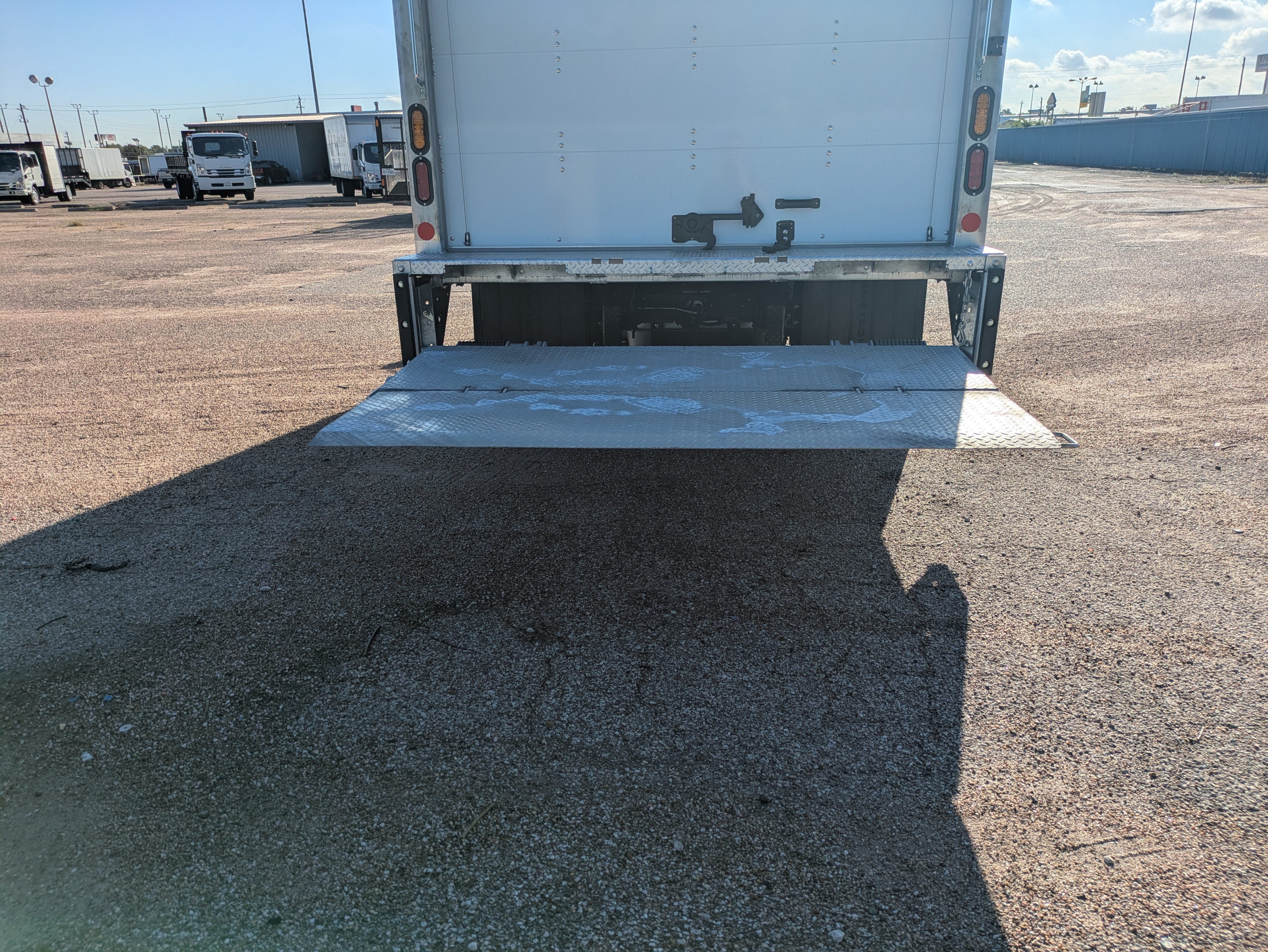 2026 Isuzu NPR-HD
