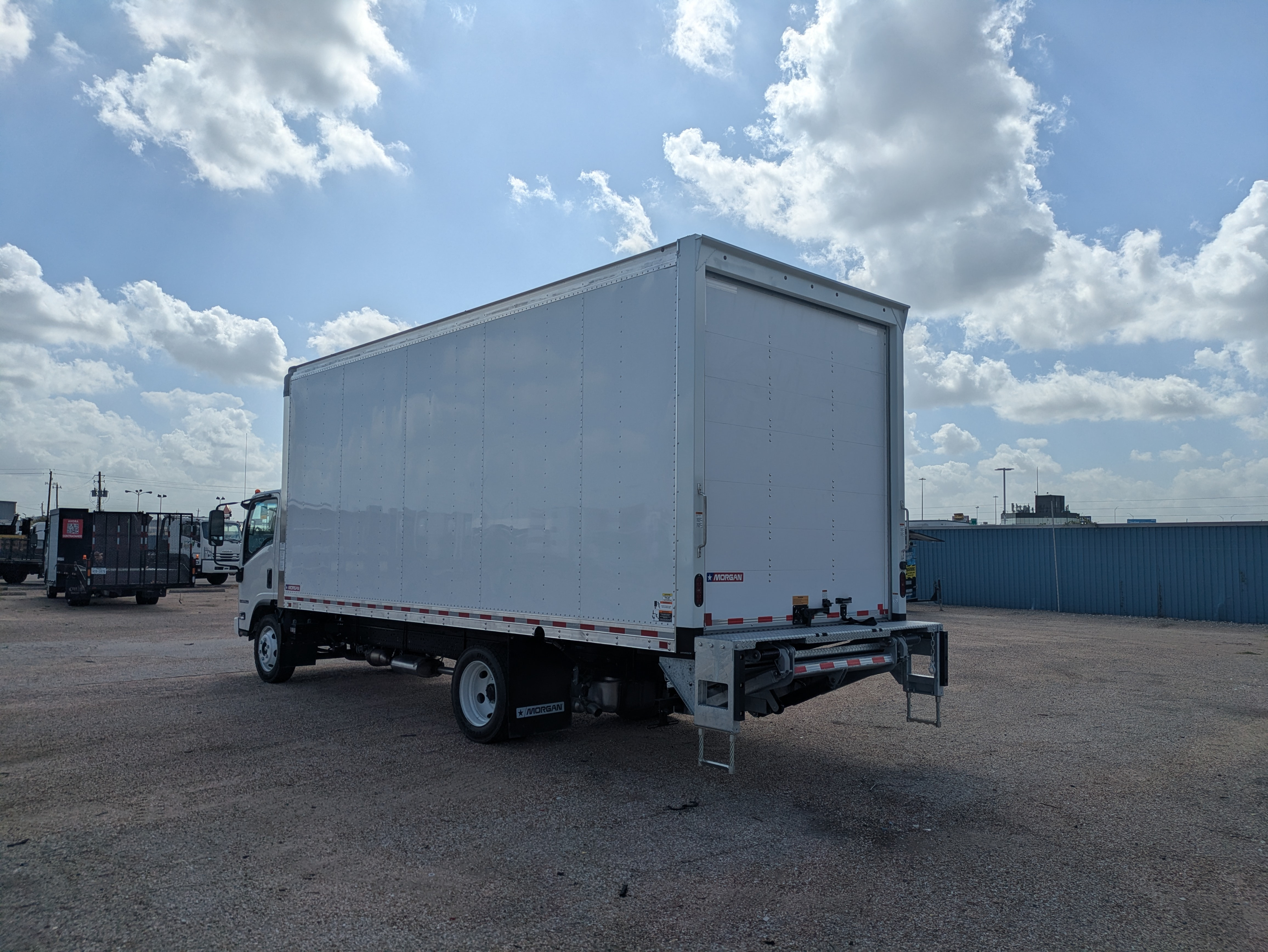 2026 Isuzu NPR-HD