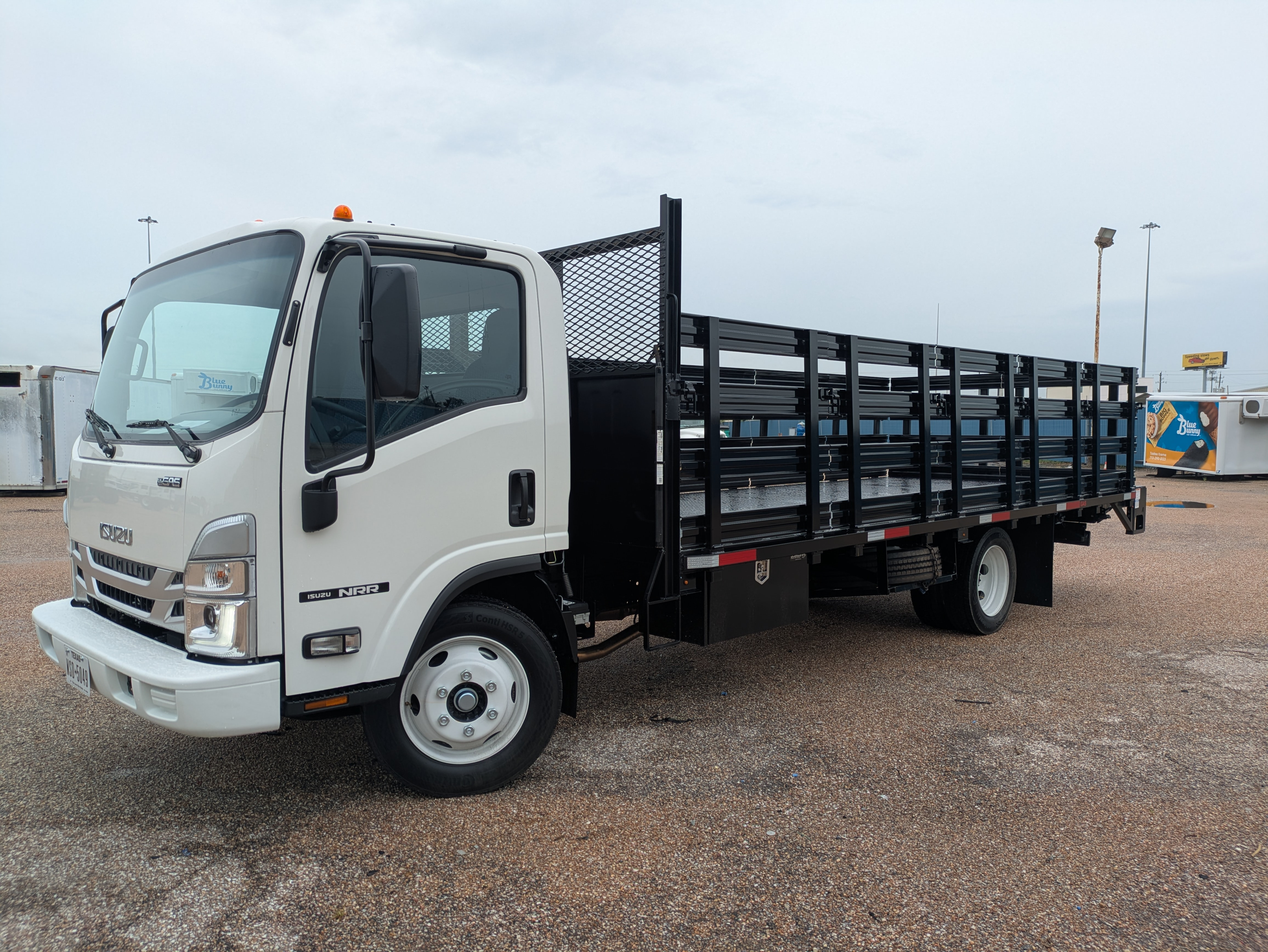 Photo of a 2027 Isuzu NRR- GAS