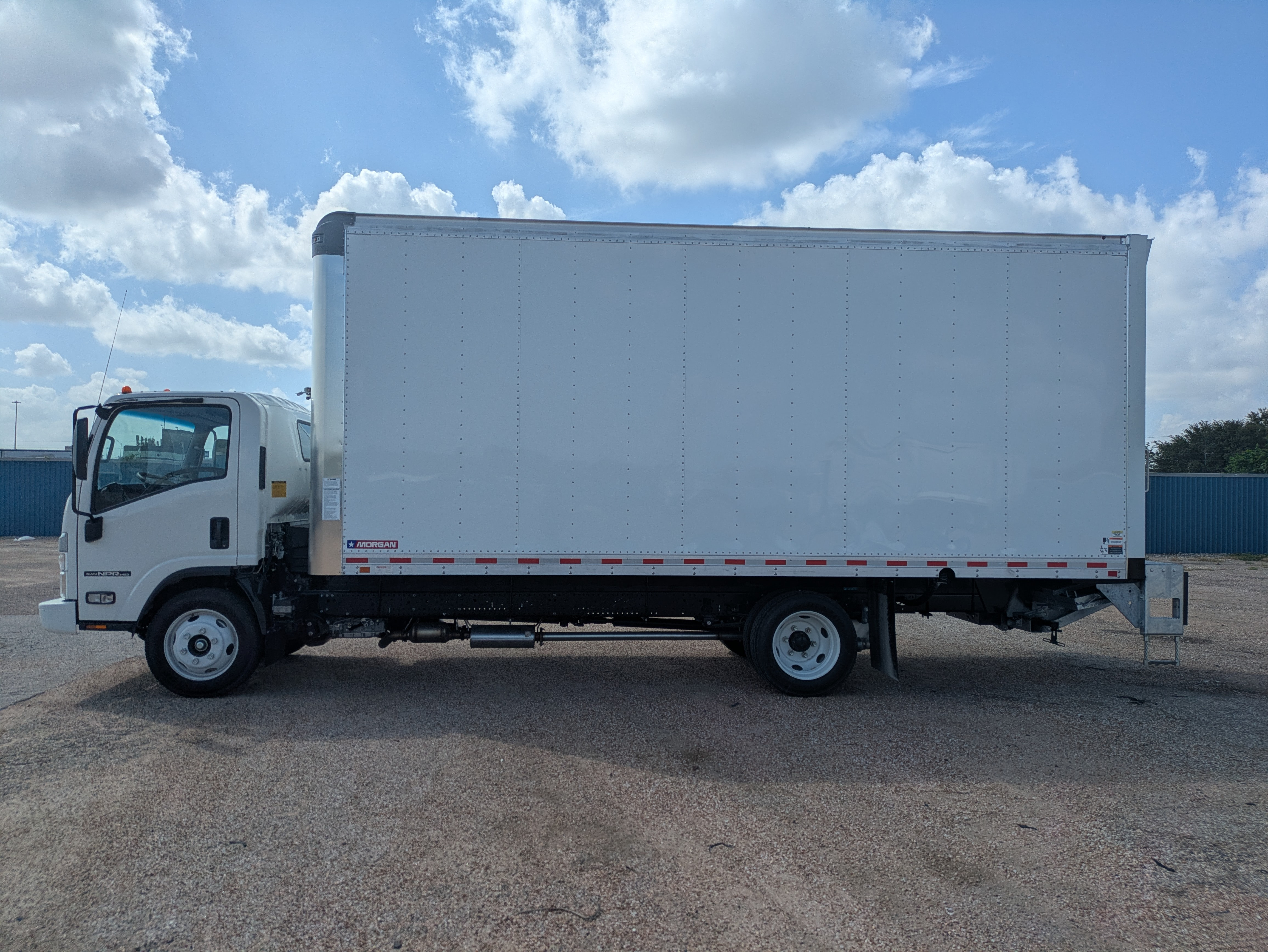 2026 Isuzu NPR-HD