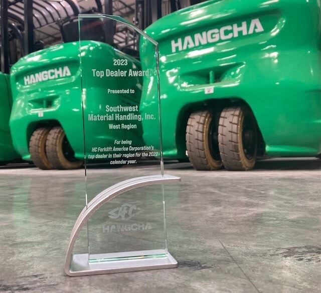 2022 Hc Forklift A SERIES 3WHEEL LITHIUMION ELECTRIC FORKLIFT 3,2004