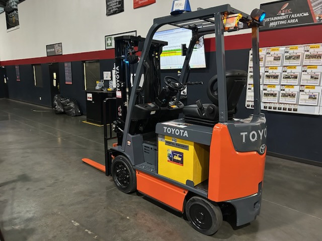 Photo of a 2020 Toyota Material Handling 8FBCU25-COMP