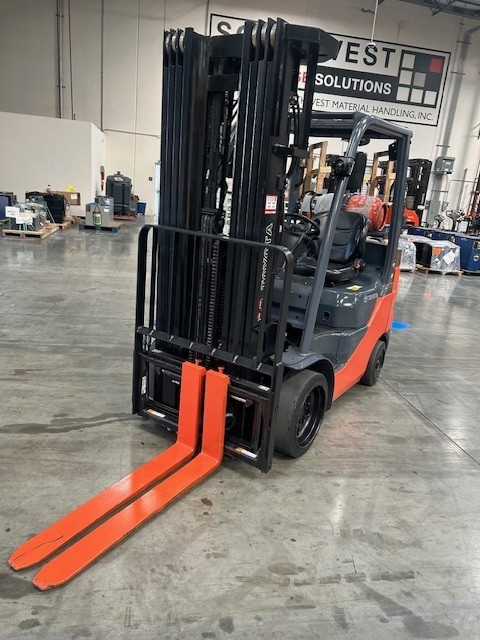 Photo of a 2020 Toyota Material Handling 8FGCU25