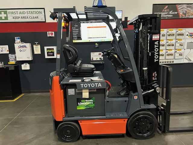 Photo of a 2020 Toyota Material Handling 8FBCU25-COMP