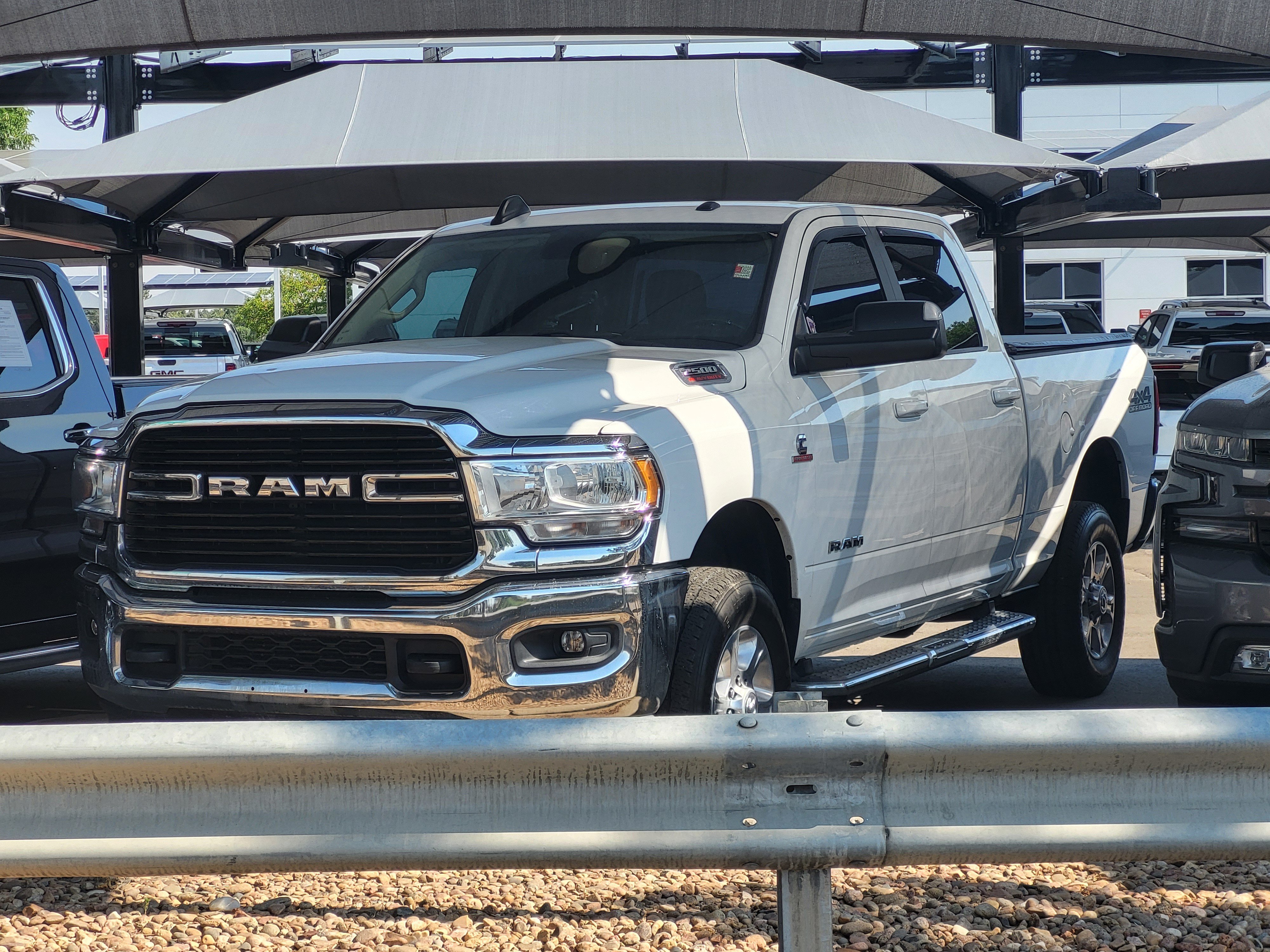 2024 RAM Ram 3500 Chassis Cab SLT - Photo 29