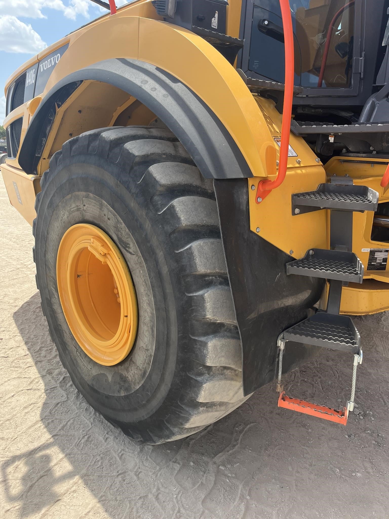 2023 Volvo A40G