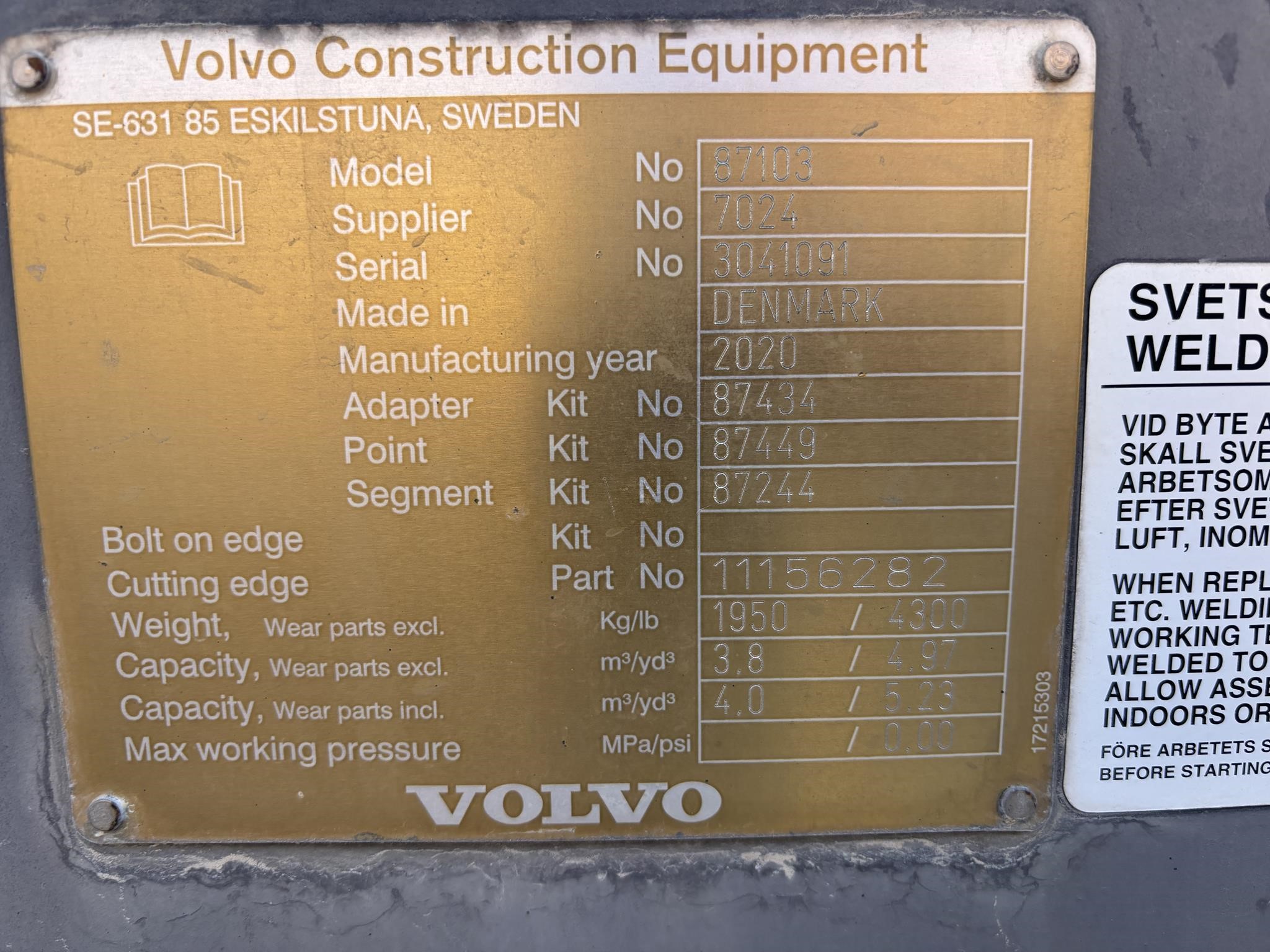 0 Volvo 5.25 YD PIN-ON BUCKET W/TEETH - L150H