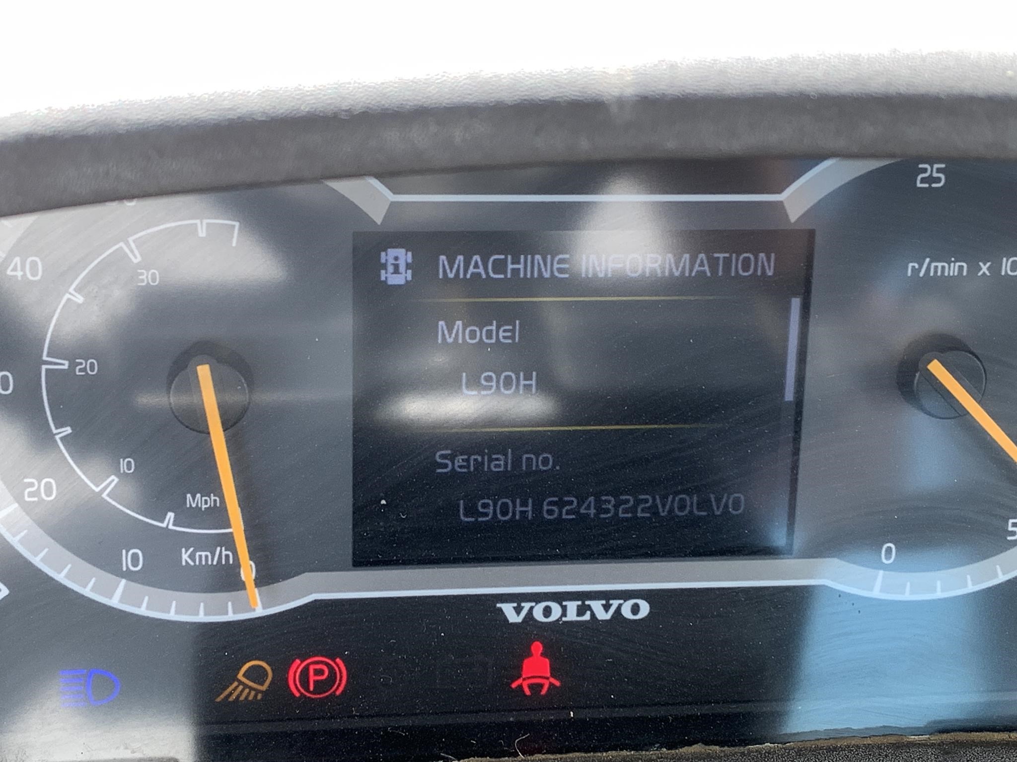 2018 Volvo L90H