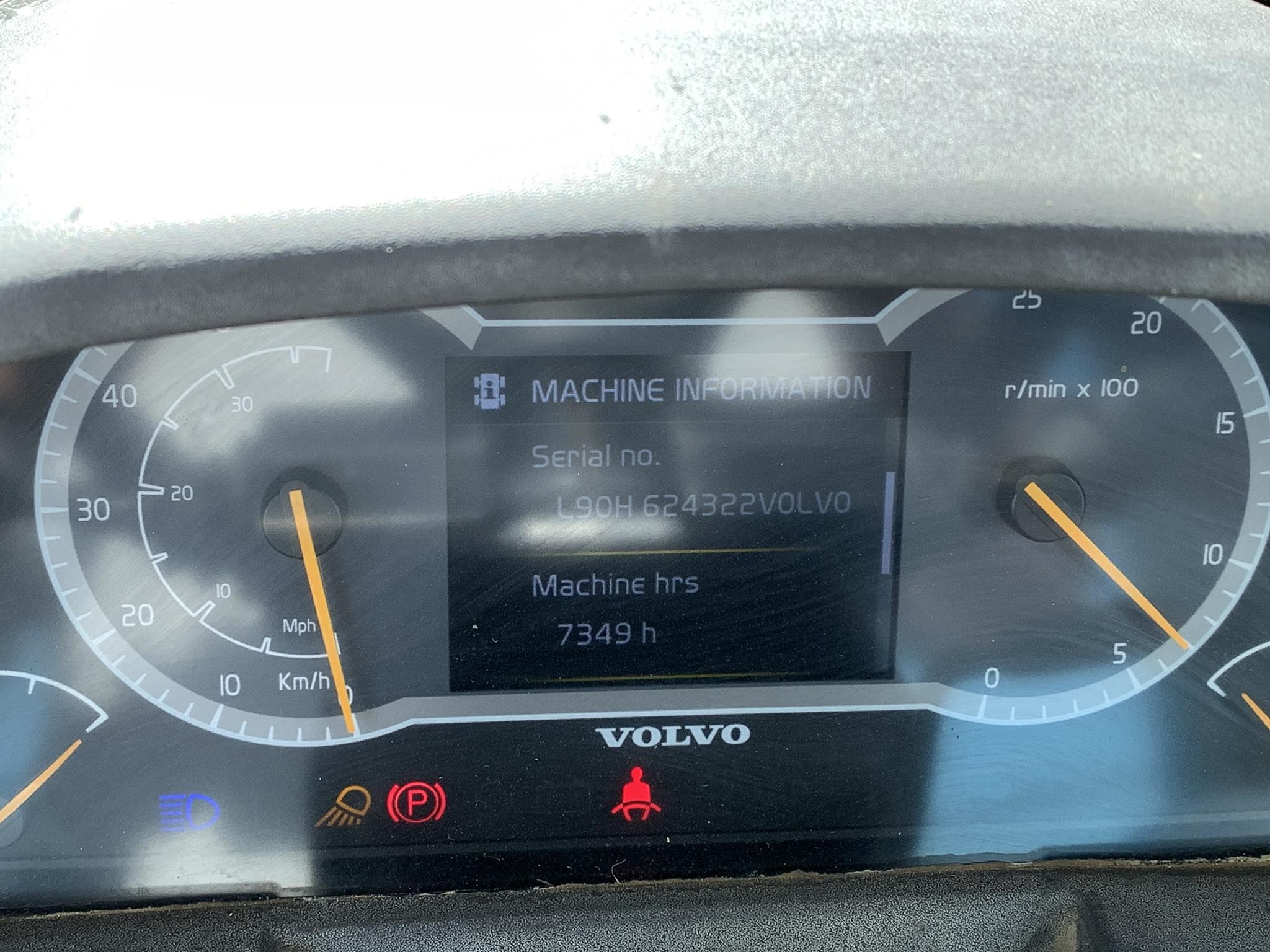 2018 Volvo L90H