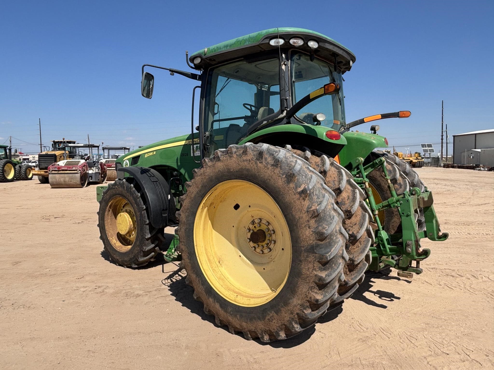 2010 John Deere 8295R