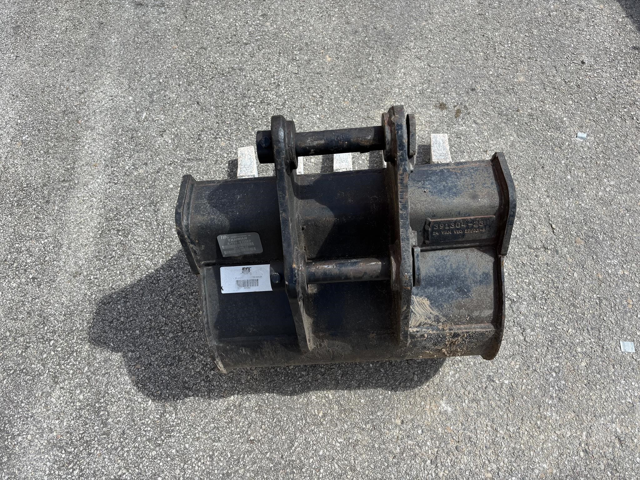 2022 Yanmar 24 in. VIO25