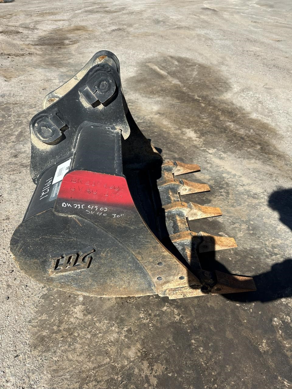 2022 Yanmar 30 in. FLAT BOTTOM BUCKET - YANMAR VIO35-SV40 EXCAVAT