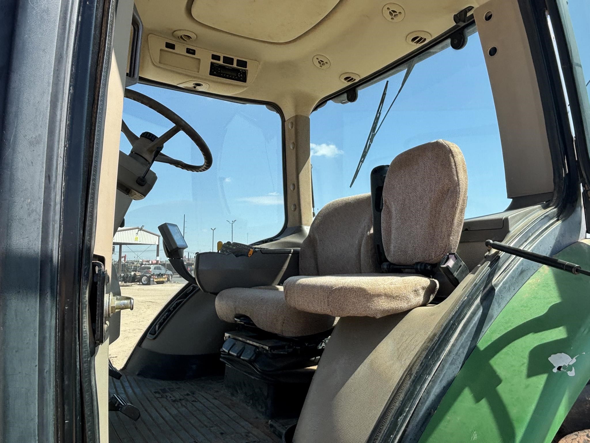 2010 John Deere 8295R