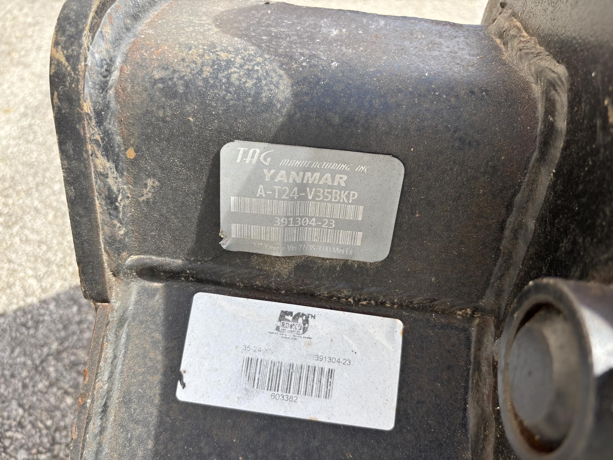 2022 Yanmar 24 in. VIO25