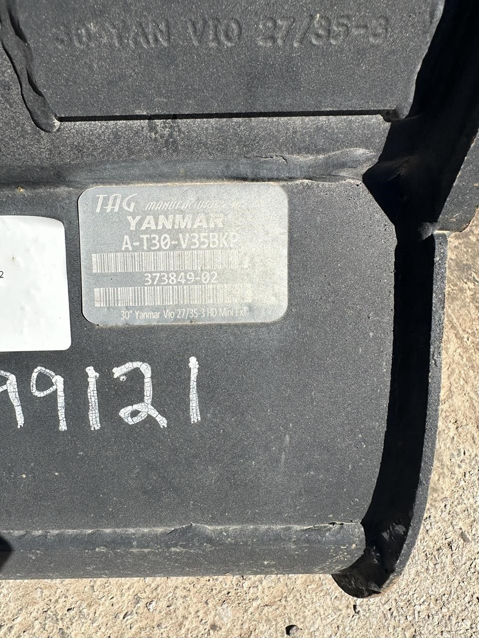 2022 Yanmar 30 in. FLAT BOTTOM BUCKET - YANMAR VIO35-SV40 EXCAVAT