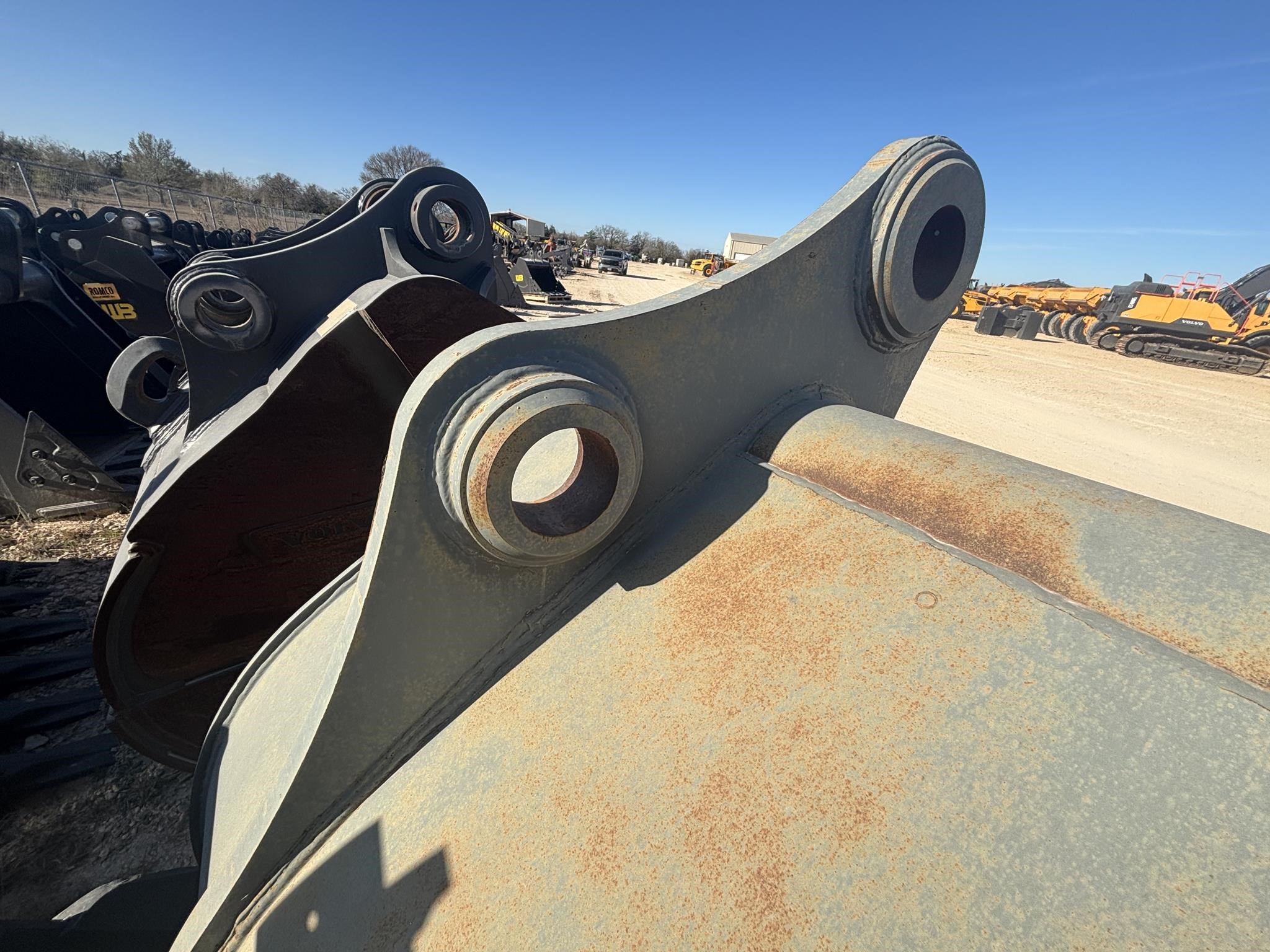 0 Rockland 54 in. BUCKET - VOLVO EC480EL EXCAVATOR