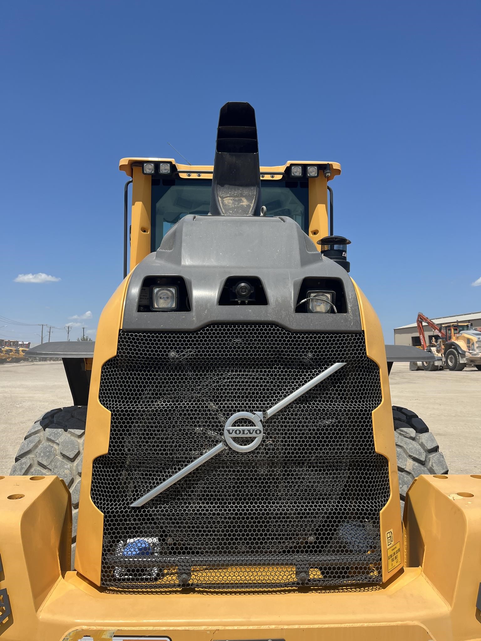 2023 Volvo L70H