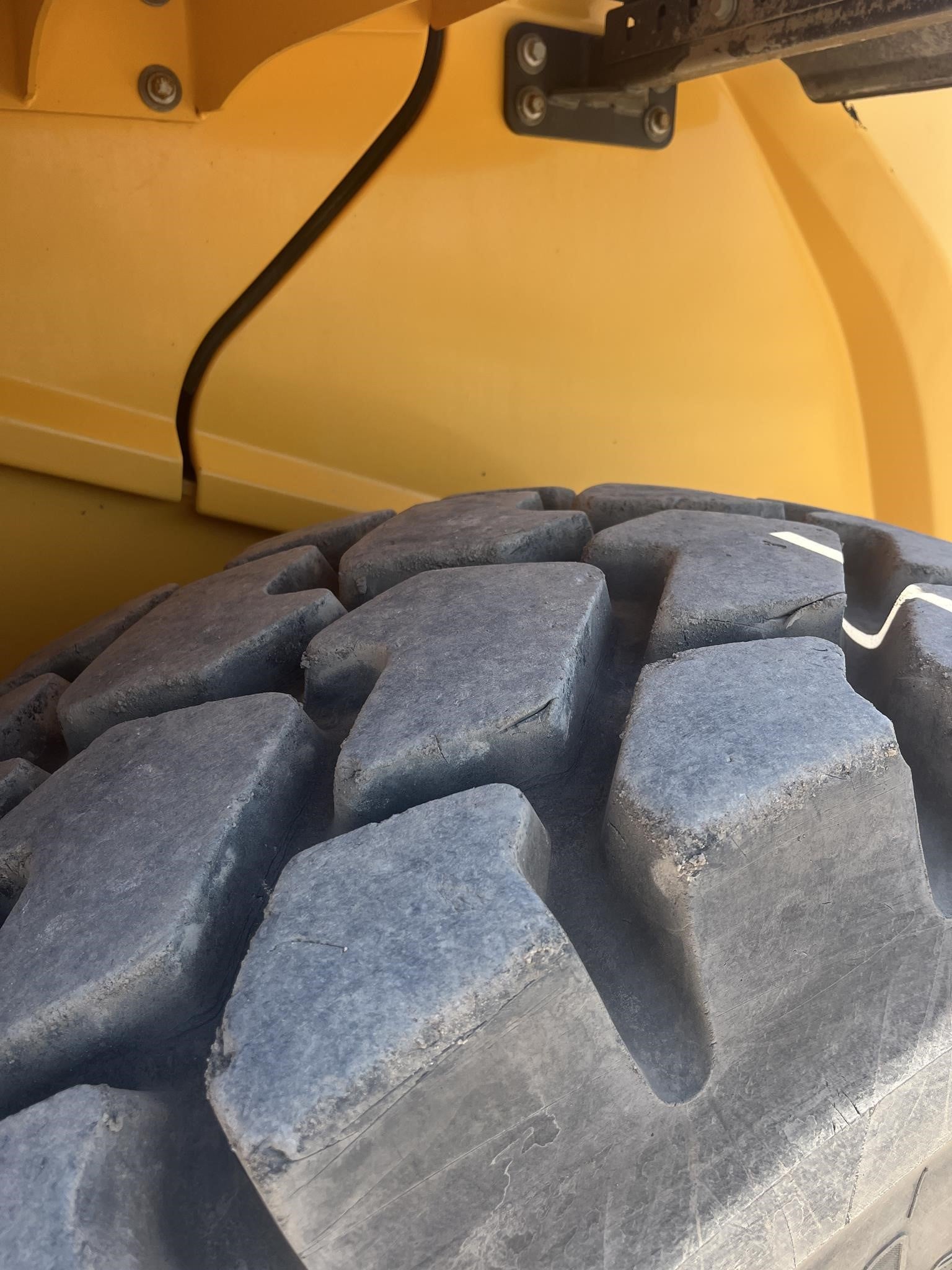 2021 Volvo L70H
