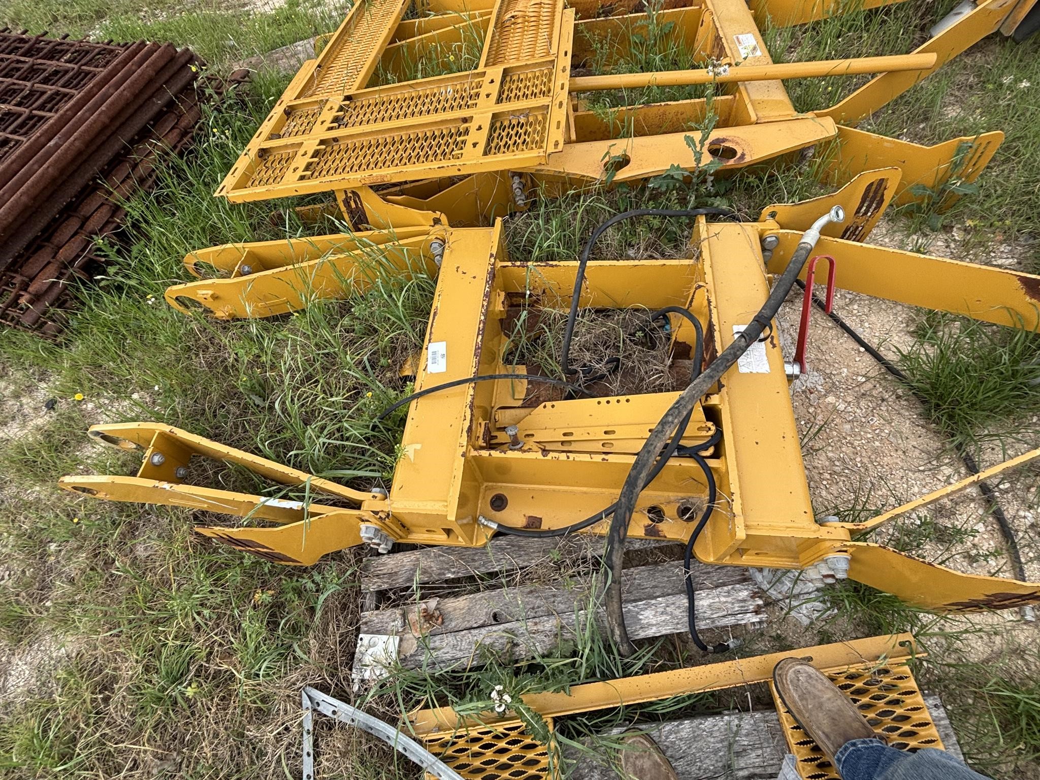 0 K-Tec PULL SCRAPER HITCH - VOLVO A25G