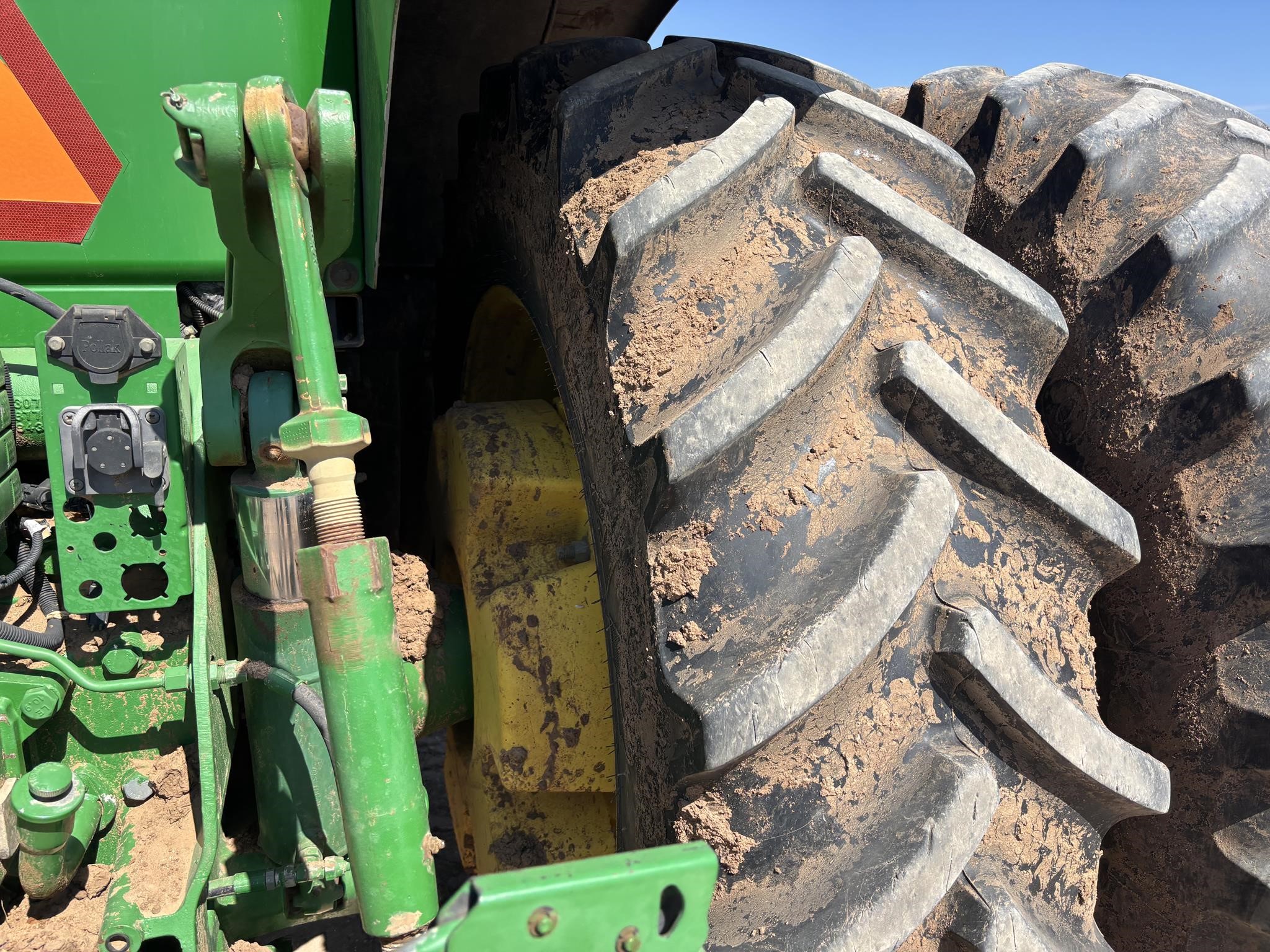 2010 John Deere 8295R