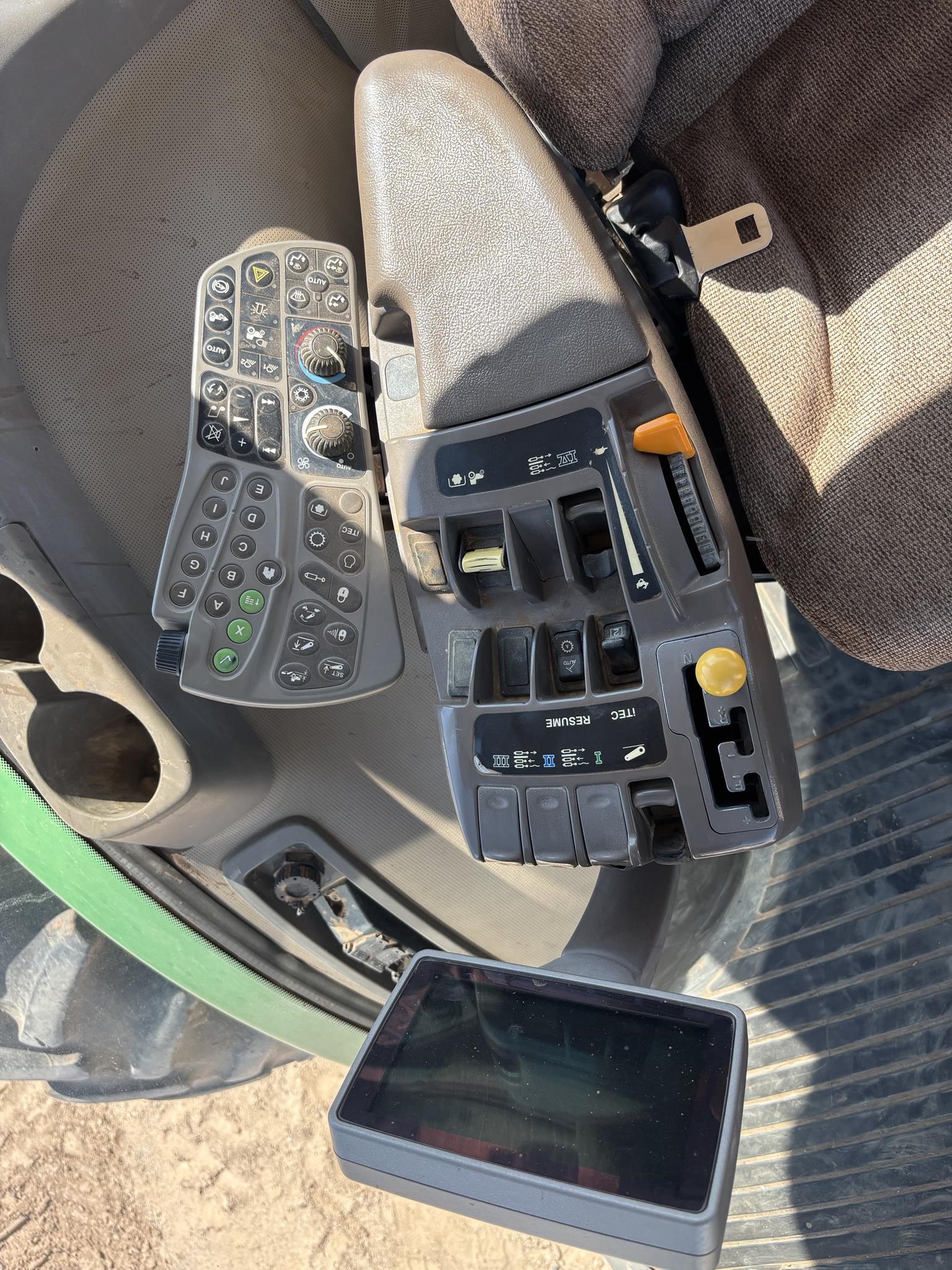 2010 John Deere 8295R