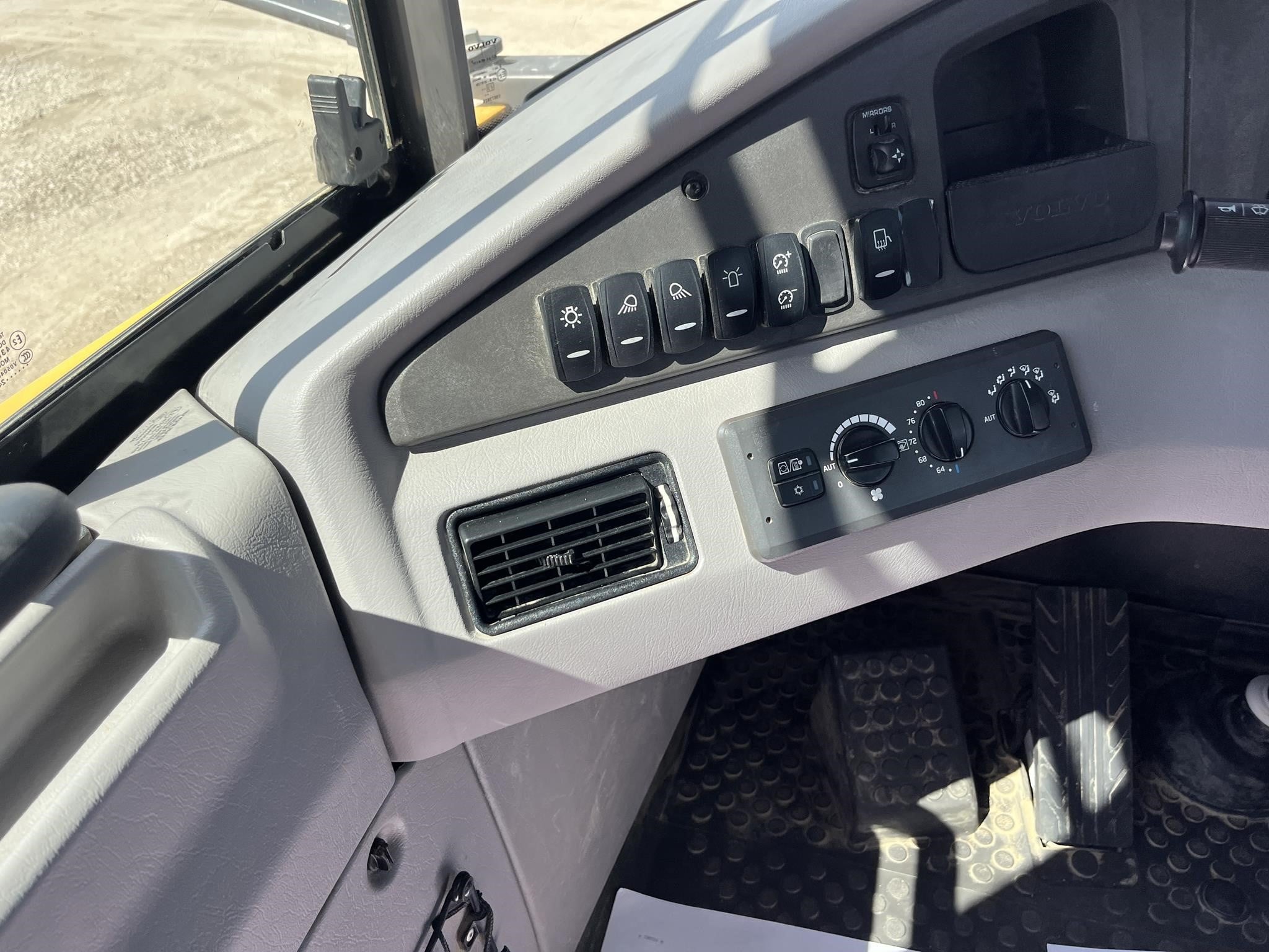 2024 Volvo A30G