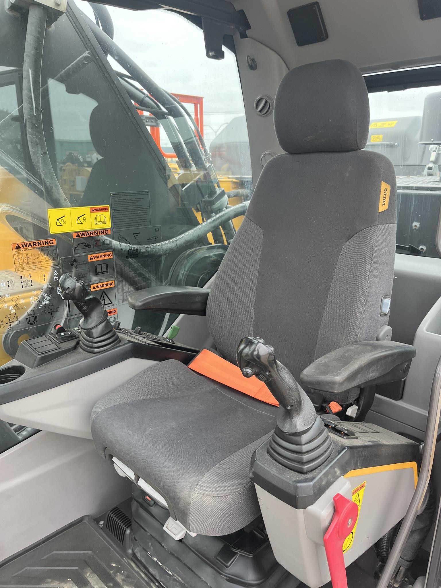 2022 Volvo EC480EL