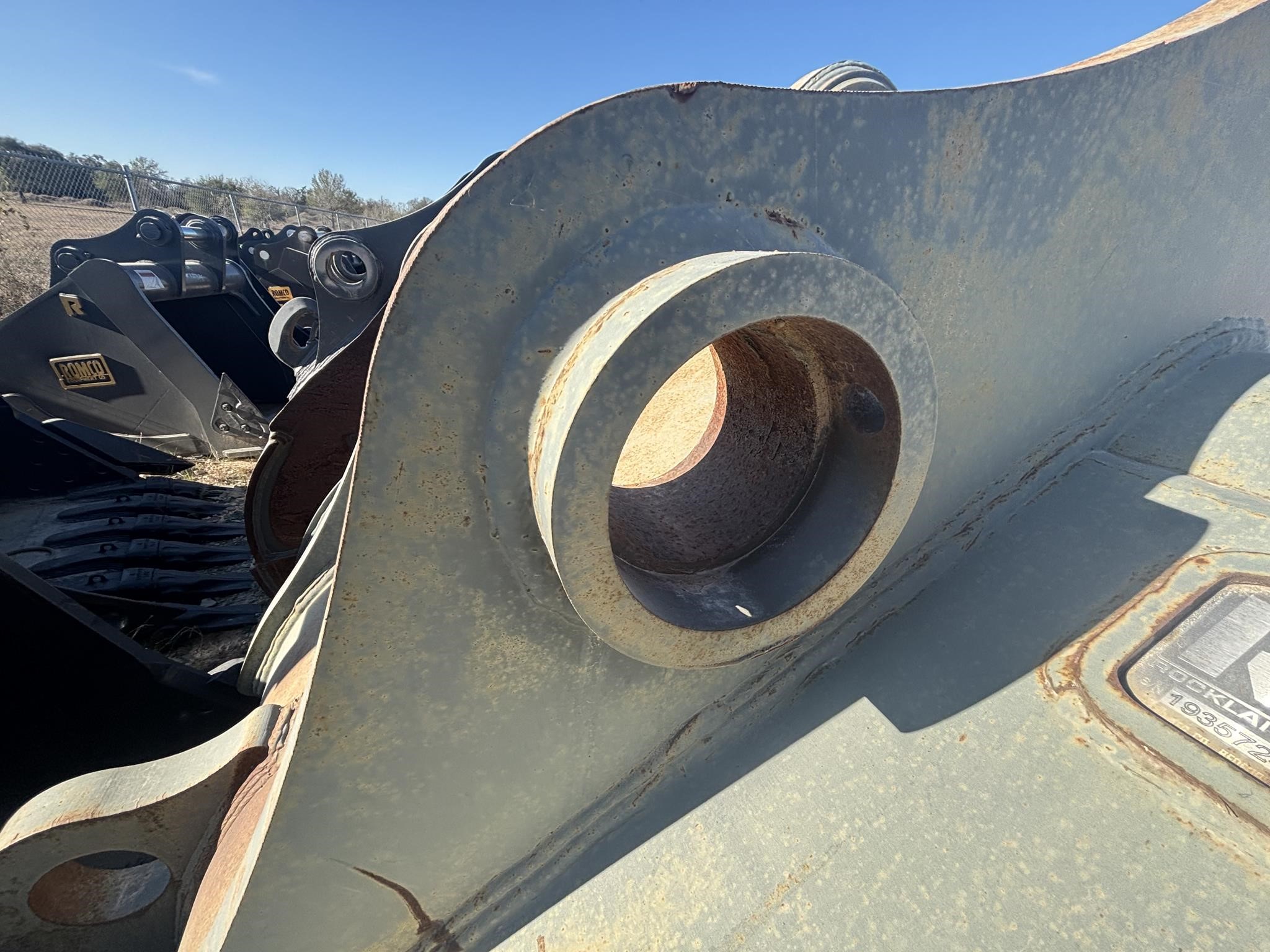0 Rockland 54 in. BUCKET - VOLVO EC480EL EXCAVATOR