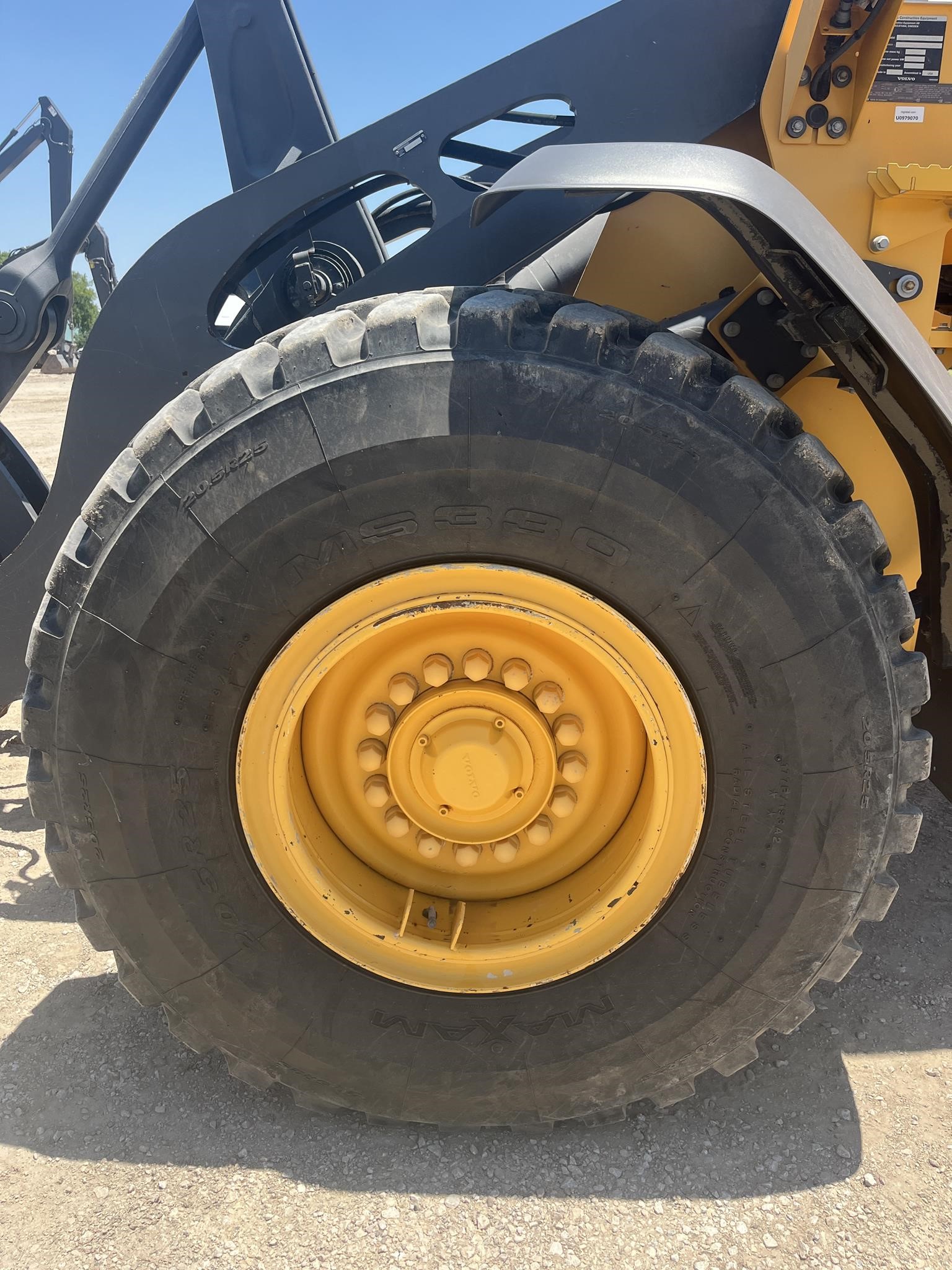 2021 Volvo L70H