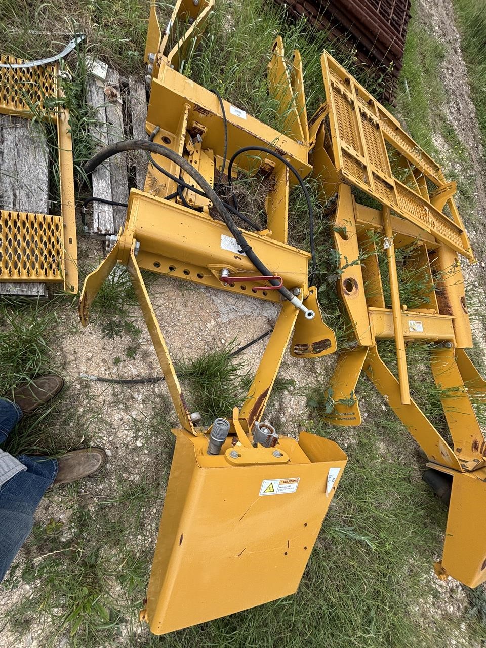 0 K-Tec PULL SCRAPER HITCH - VOLVO A25G