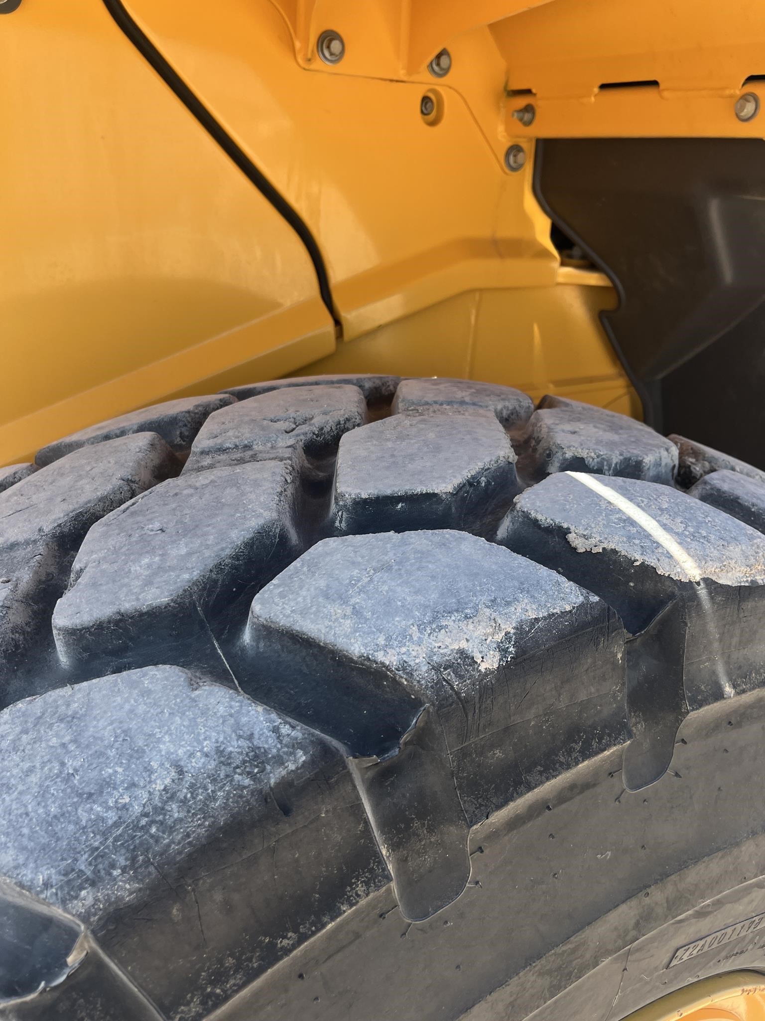 2023 Volvo L70H