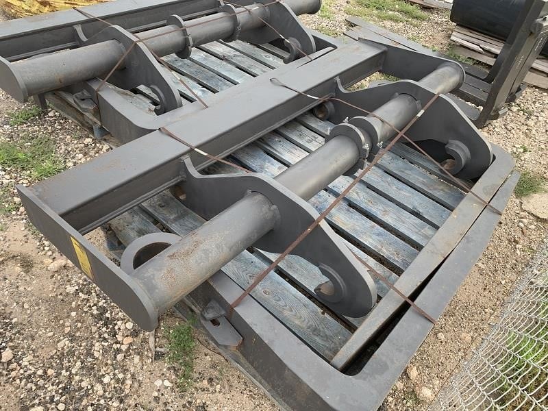0 Volvo QC FORKS - FITS L150H