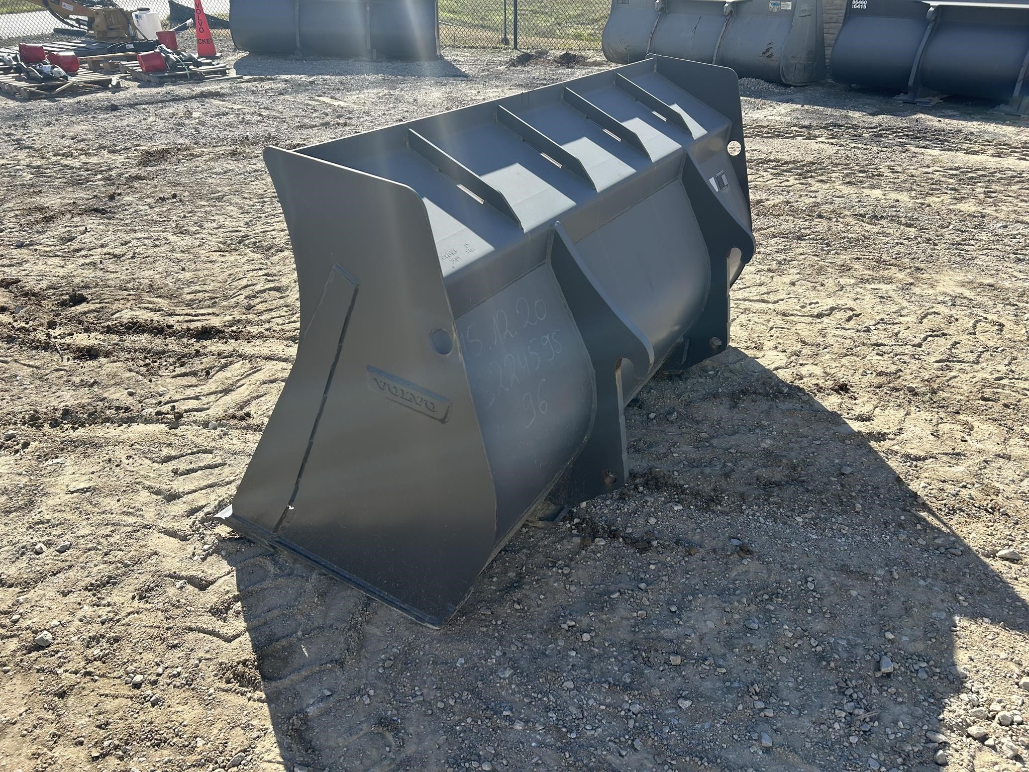 2021 Volvo 1.3 YD QC BUCKET - L30G