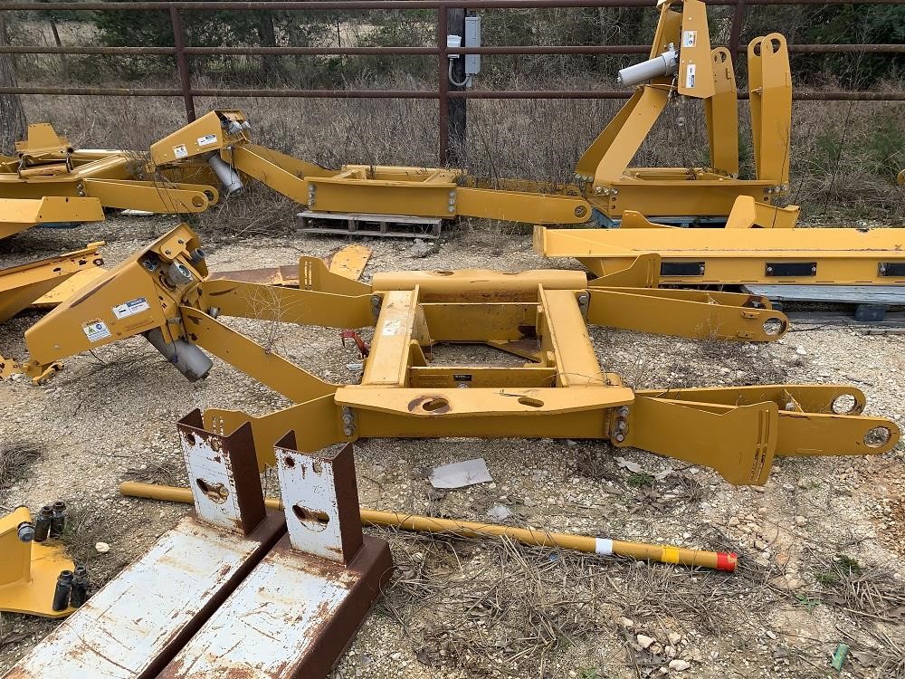 2023 K-Tec PULL SCRAPER HITCH - VOLVO A40G