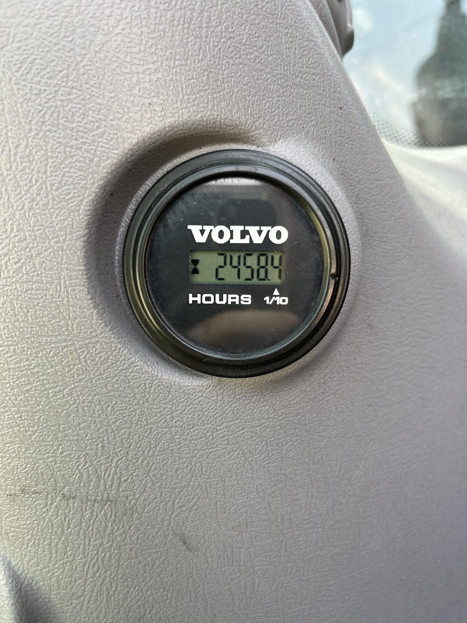 2022 Volvo EC200EL
