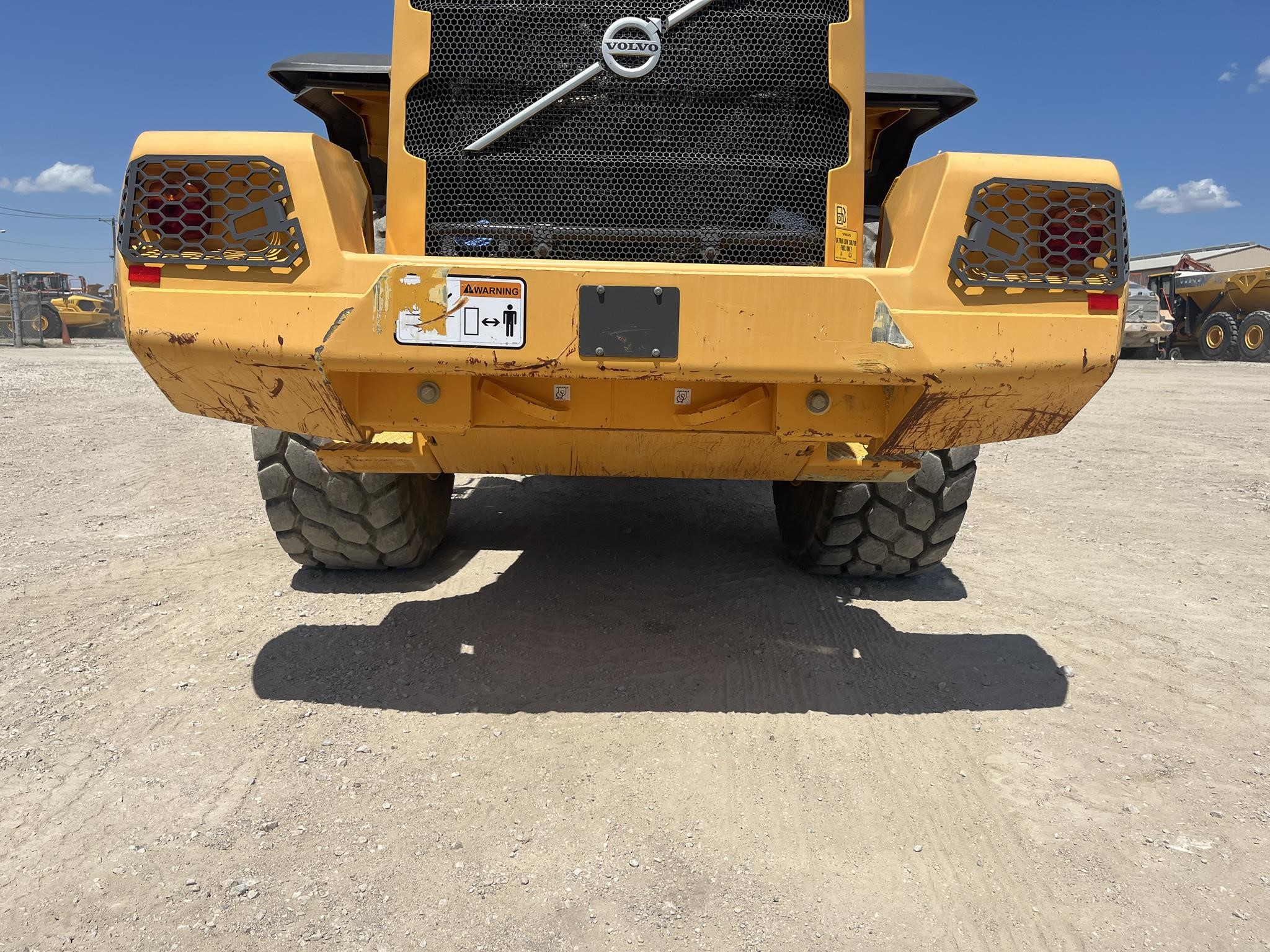 2023 Volvo L70H