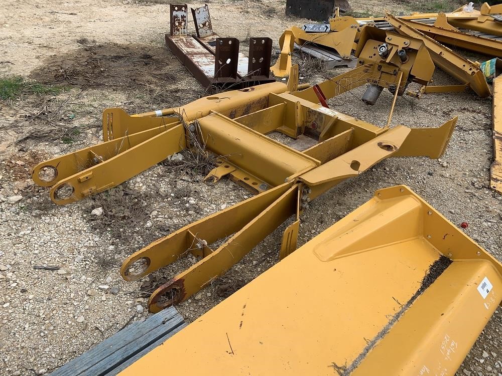 2023 K-Tec PULL SCRAPER HITCH - VOLVO A40G