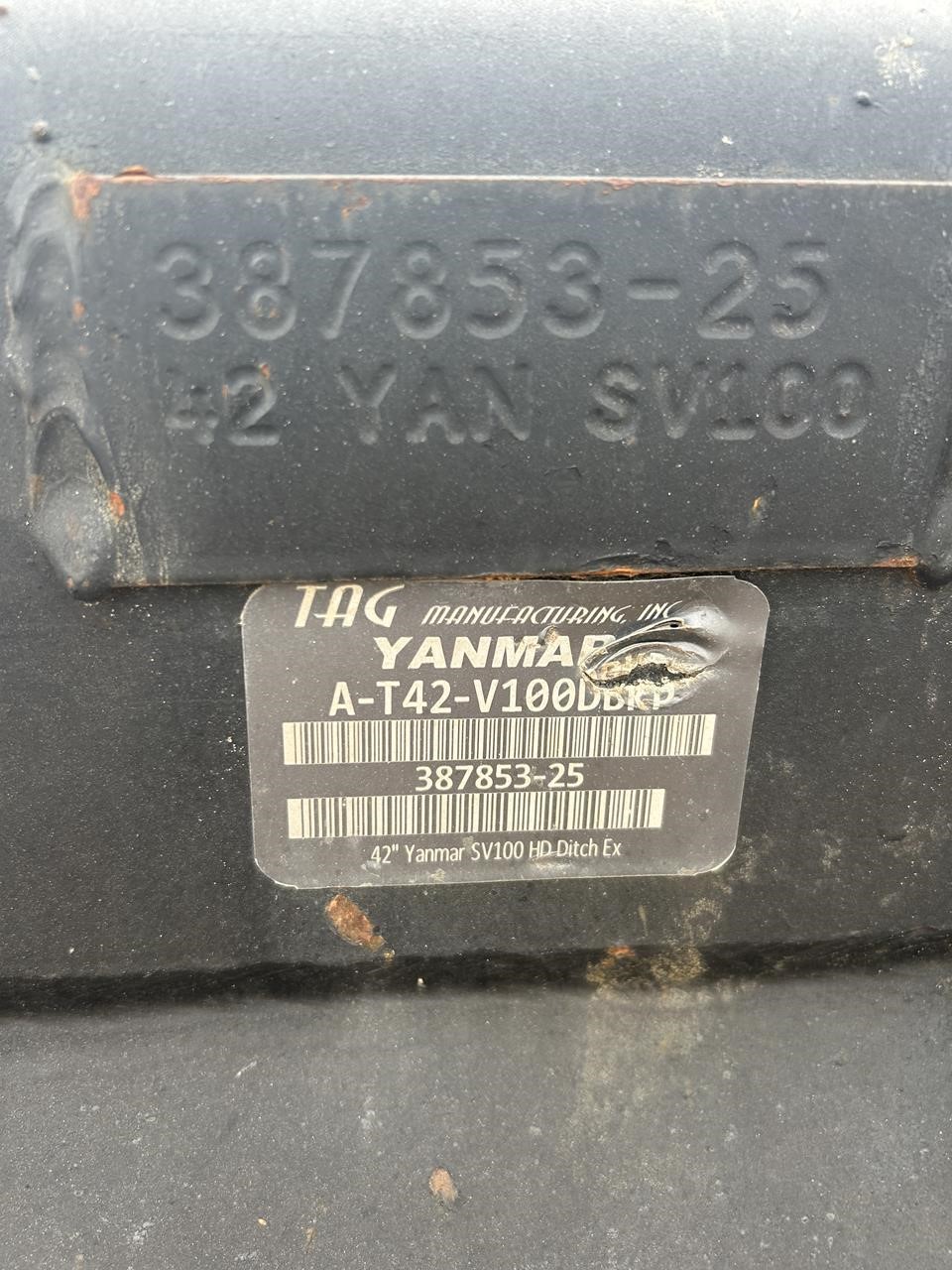 0 Yanmar 42 in. CLEAN-OUT BUCKET - YANMAR VIO100 EXCAVATOR