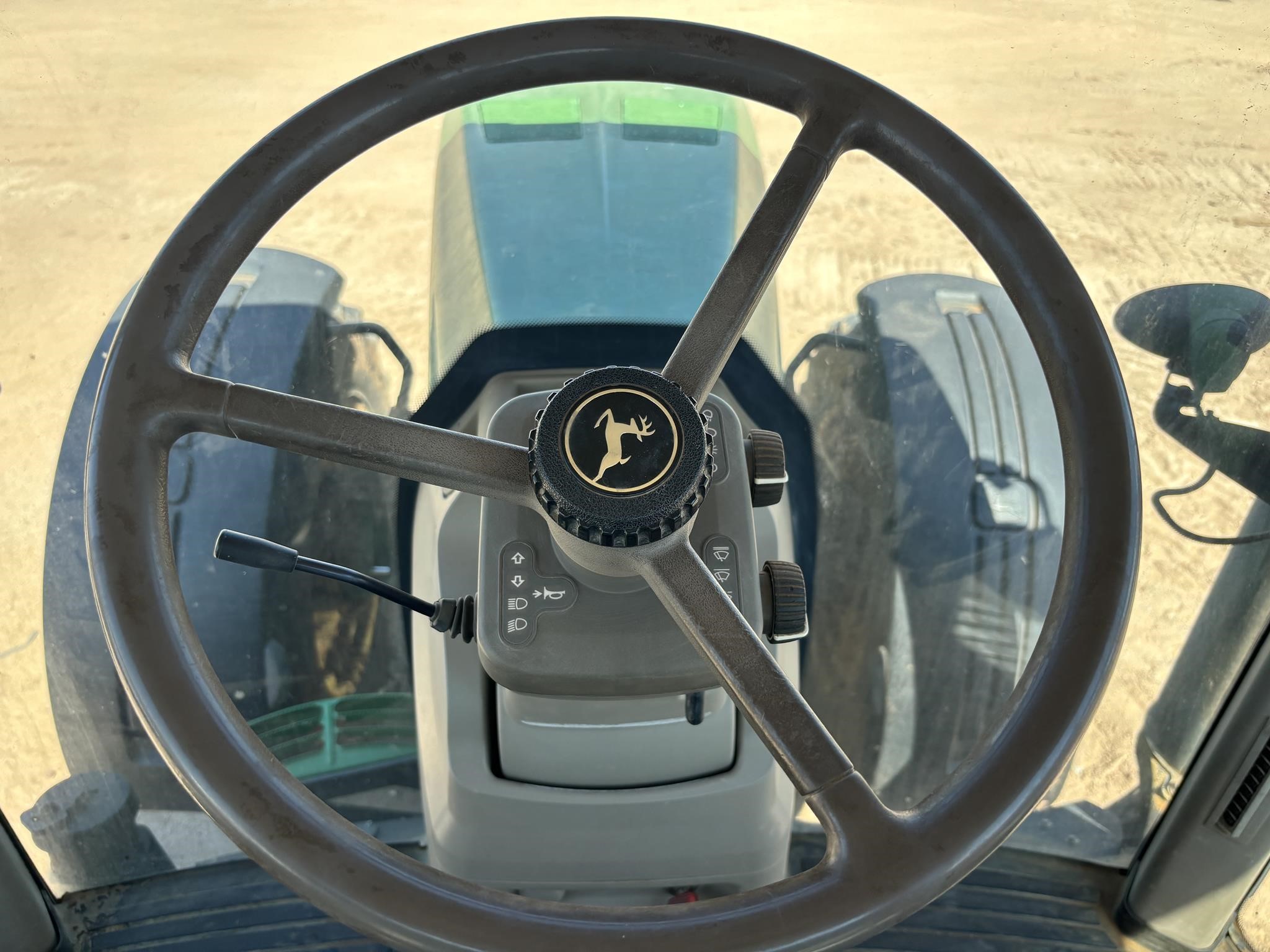 2010 John Deere 8295R