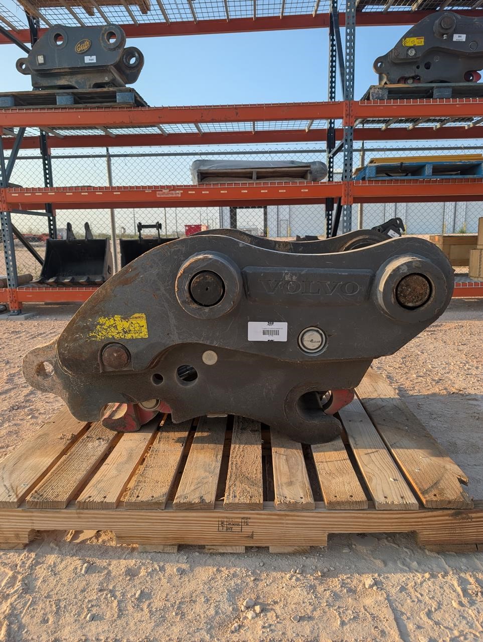 0 Volvo HYDRAULIC COUPLER - VOLVO EC300/ECR355