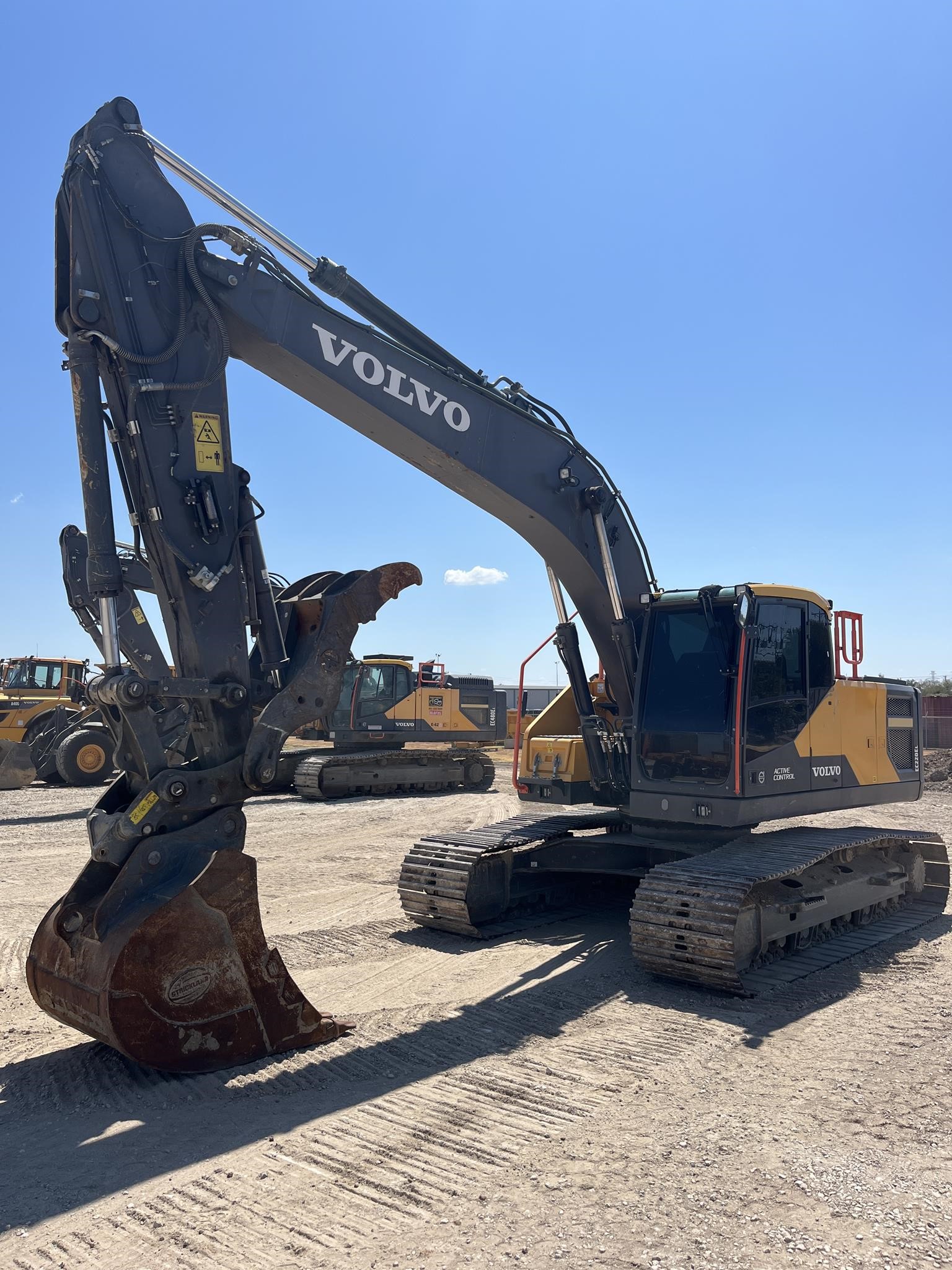 2022 Volvo EC220EL