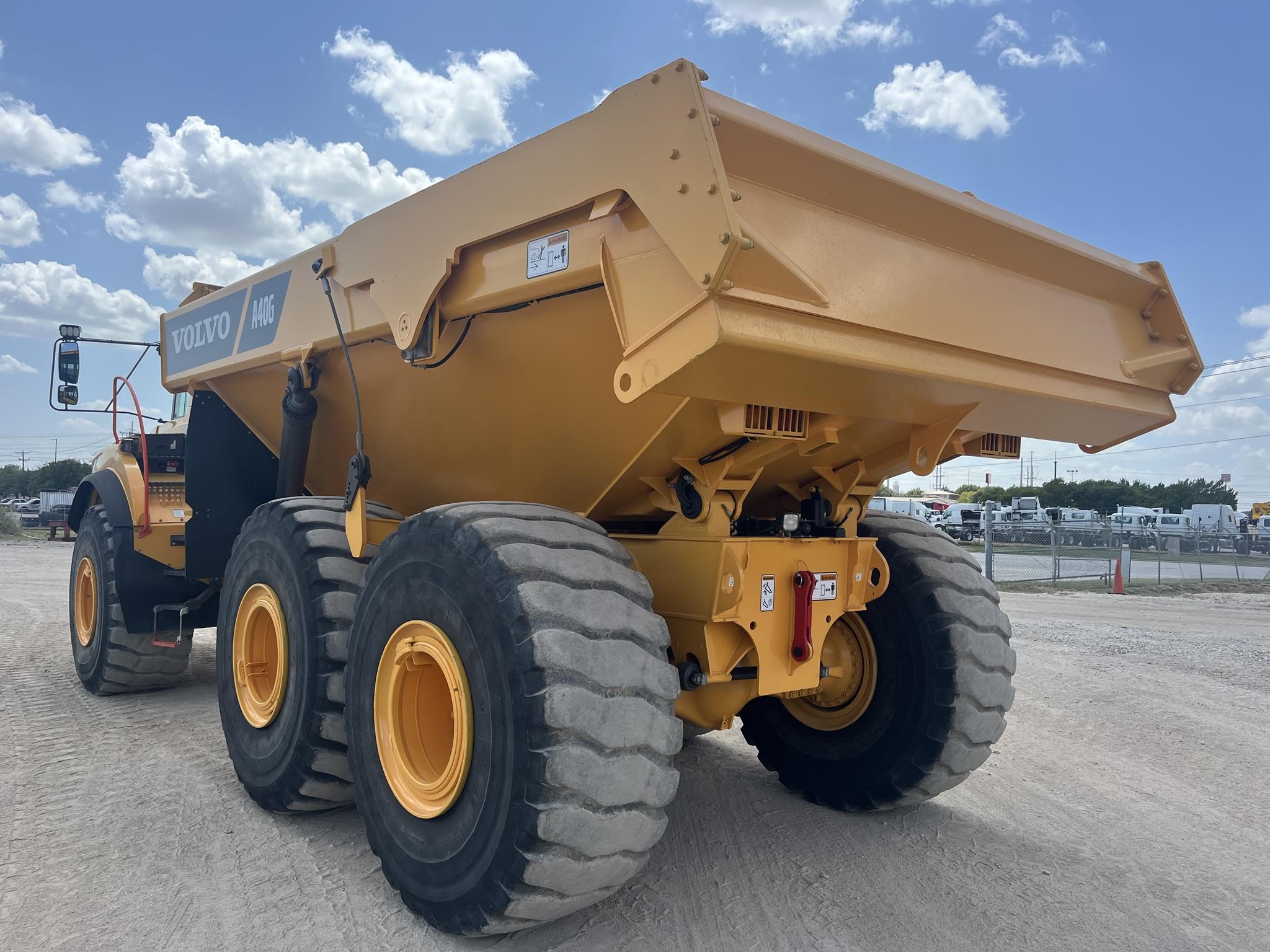 2023 Volvo A40G