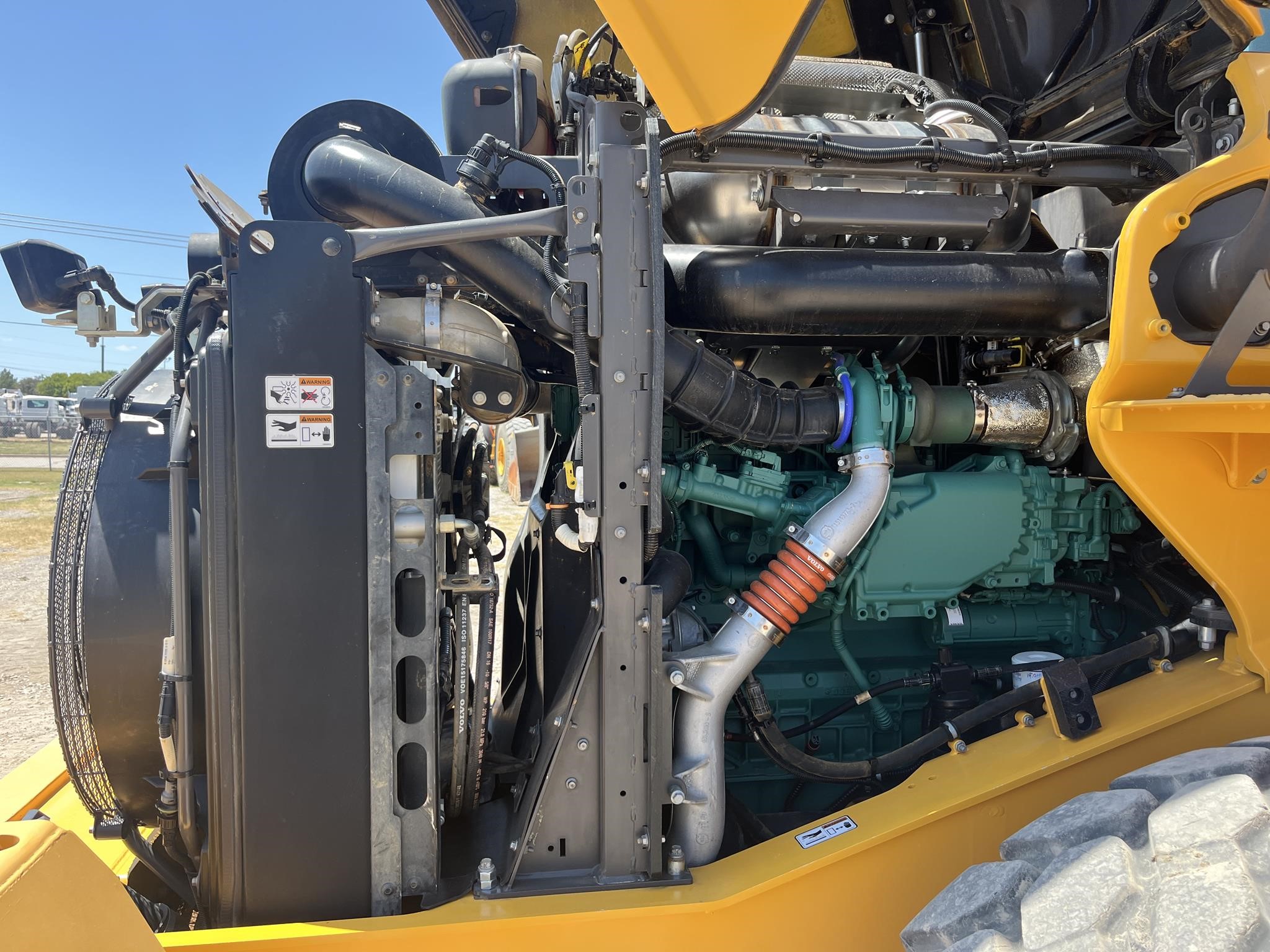 2023 Volvo L70H