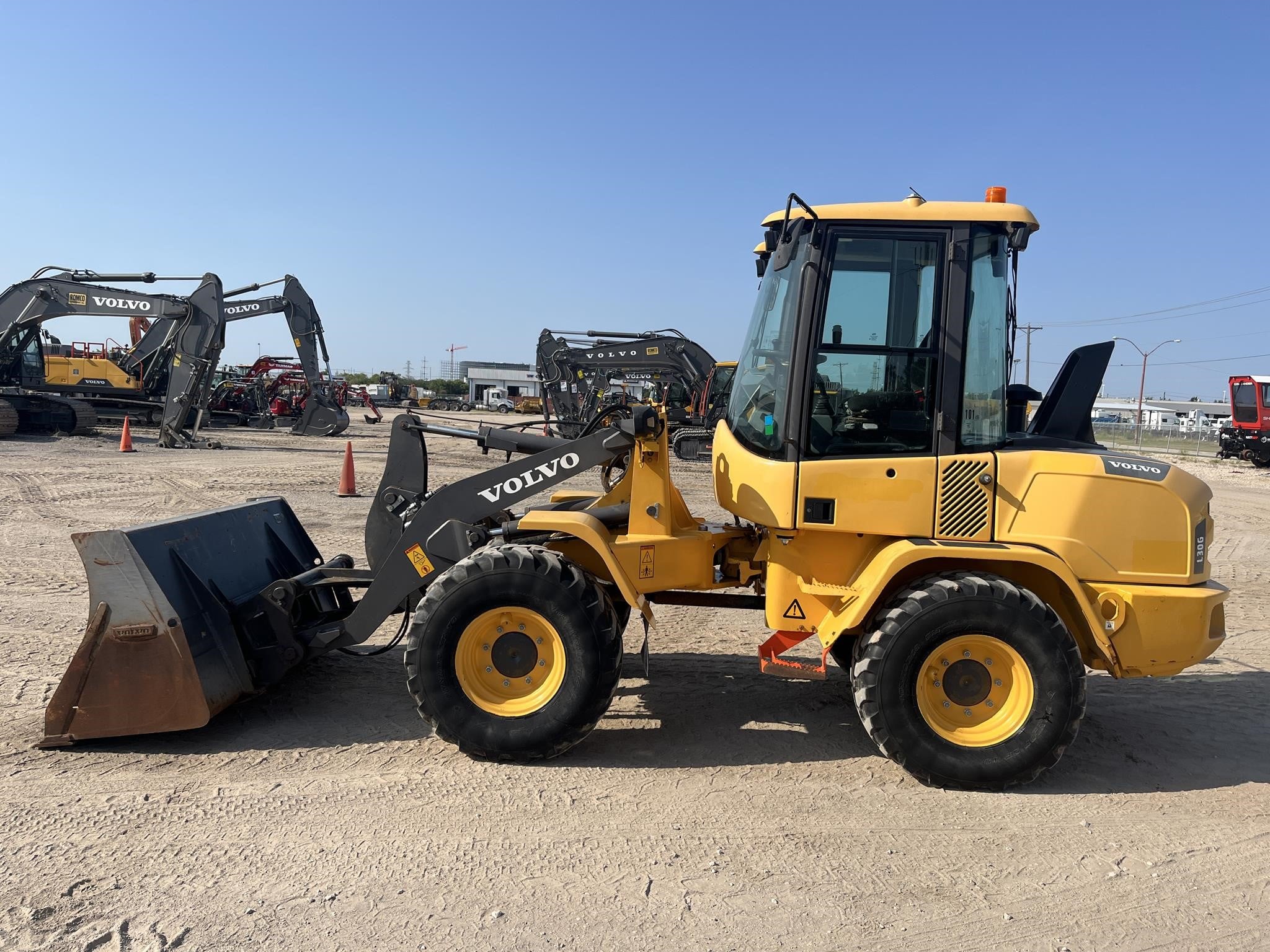 2021 Volvo L30G