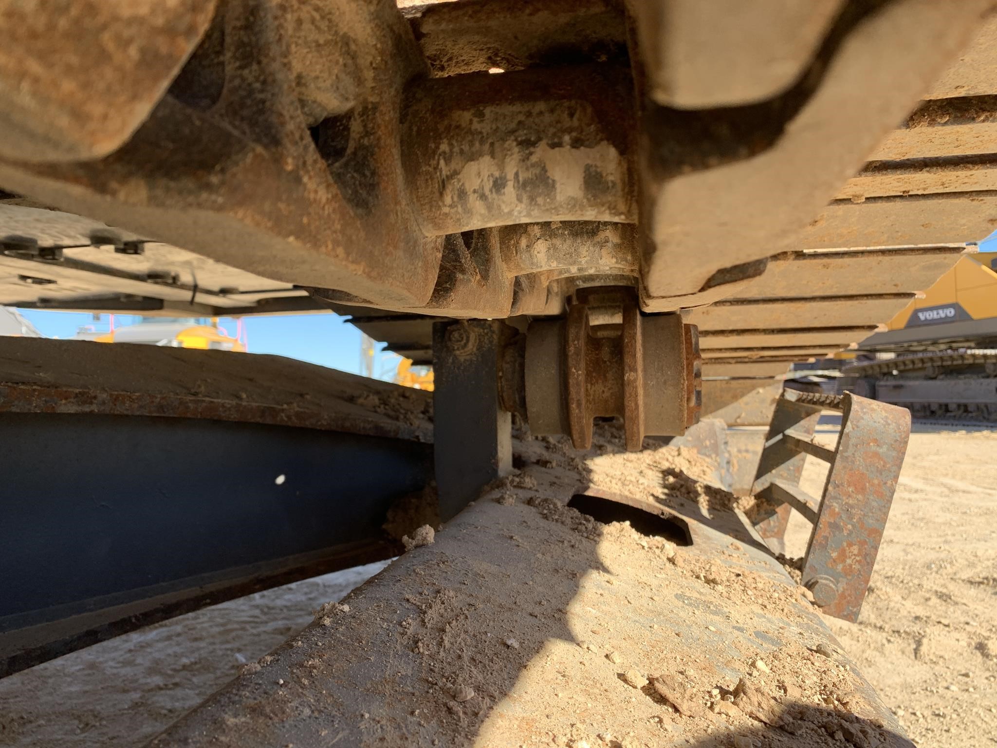 2022 Volvo EC250E LR