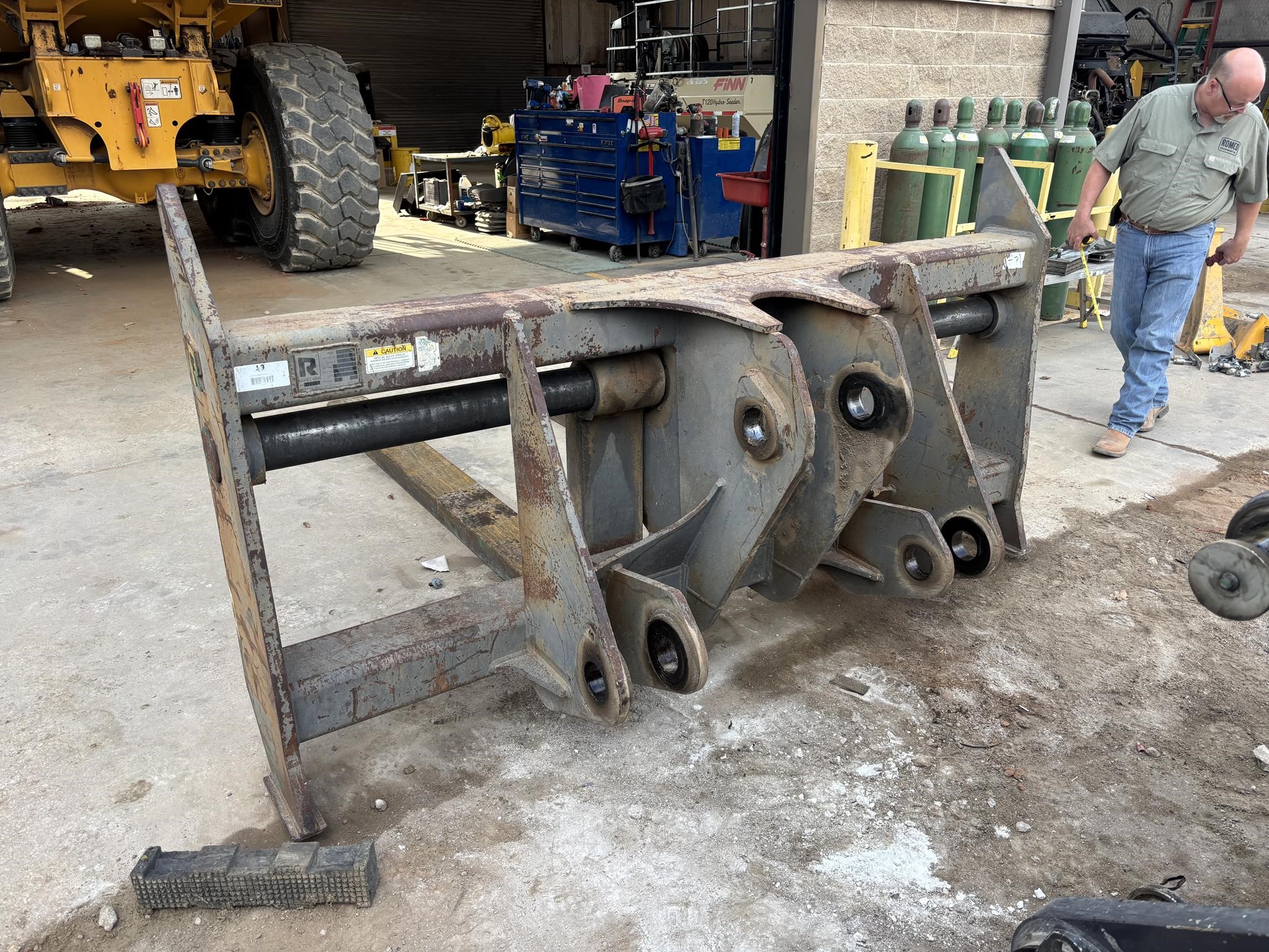 2019 Rockland CF HEAVY DUTY 96 in.X102 in. PIN ON FORKS - VOLVO L180H